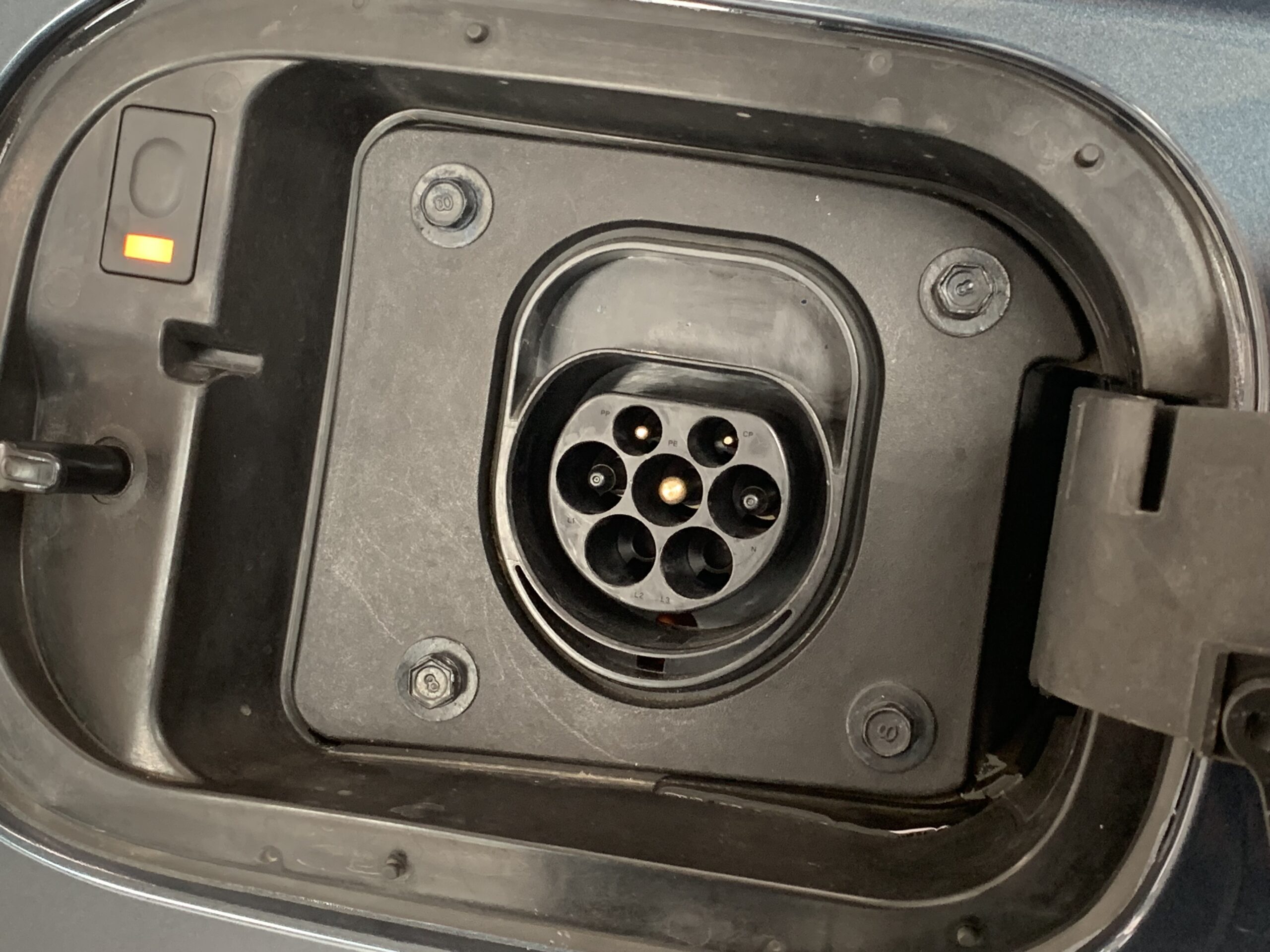 HYUNDAI TUCSON MAXX HIBRIDO ENCHUFABLE 4X4 265CV