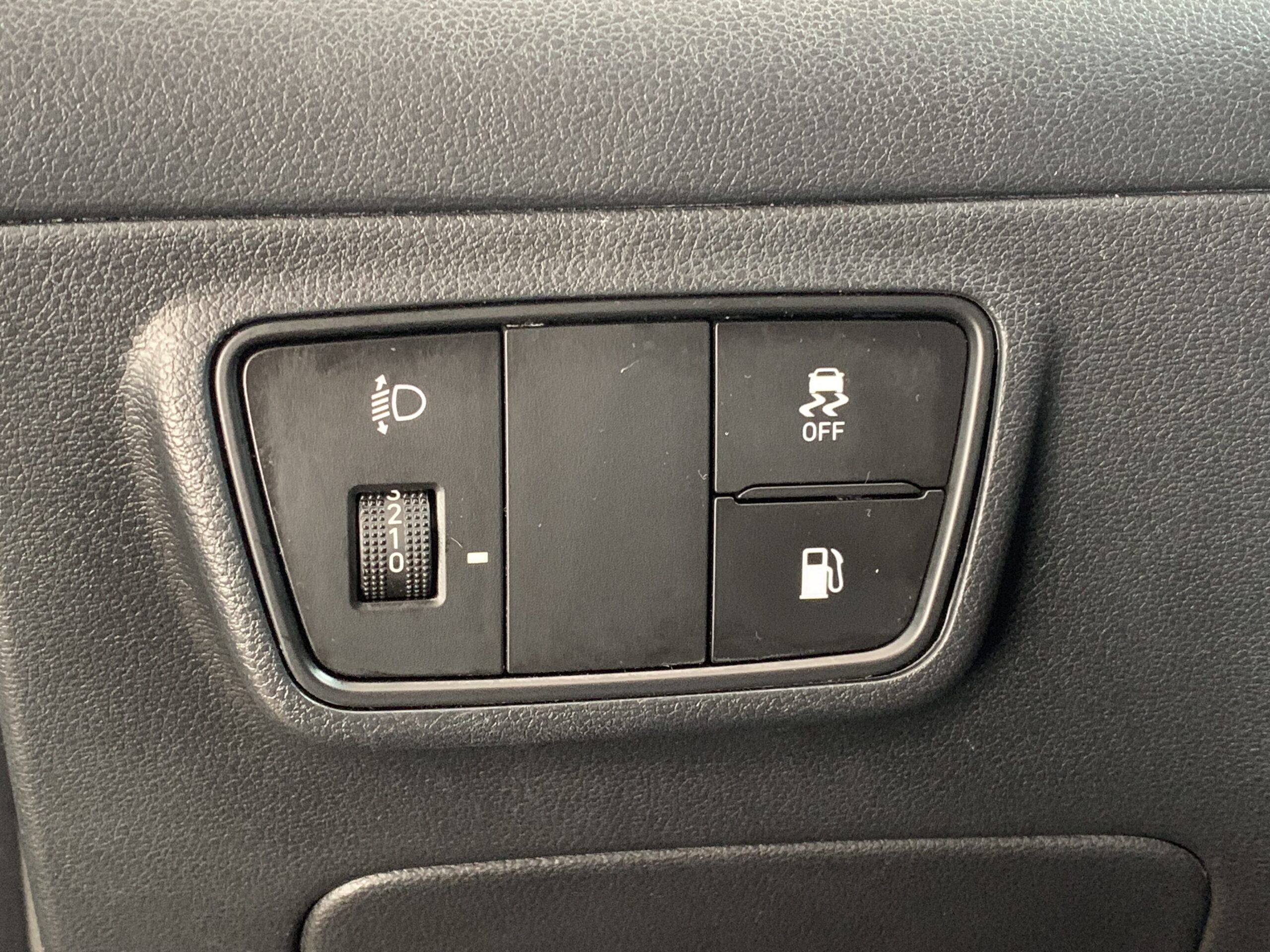 HYUNDAI TUCSON MAXX HIBRIDO ENCHUFABLE 4X4 265CV