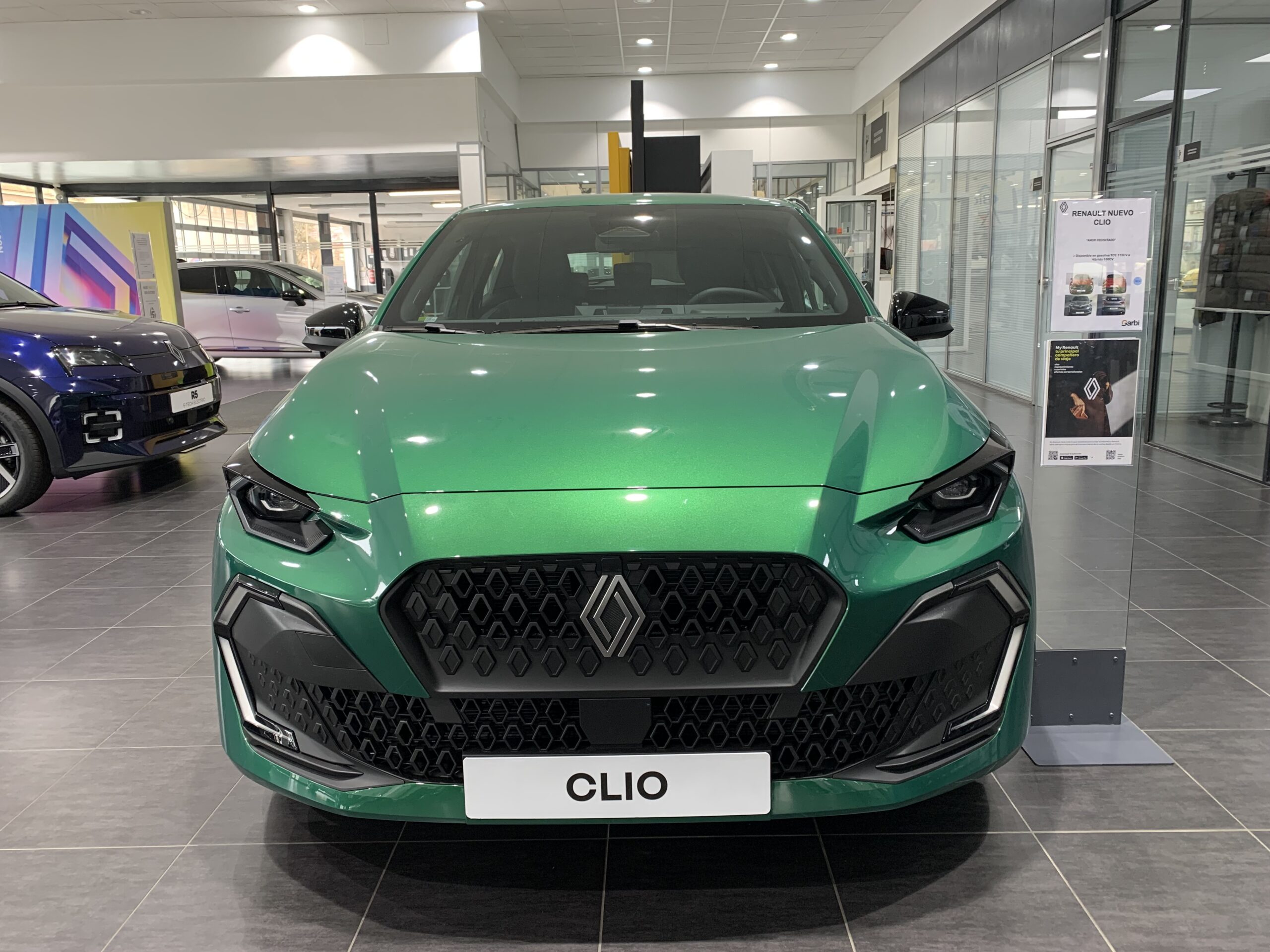 RENAULT NUEVO CLIO EVOLUTION TCE 115CV + CAMARA DE VISION TRASERA + RUEDA DE REPUESTO