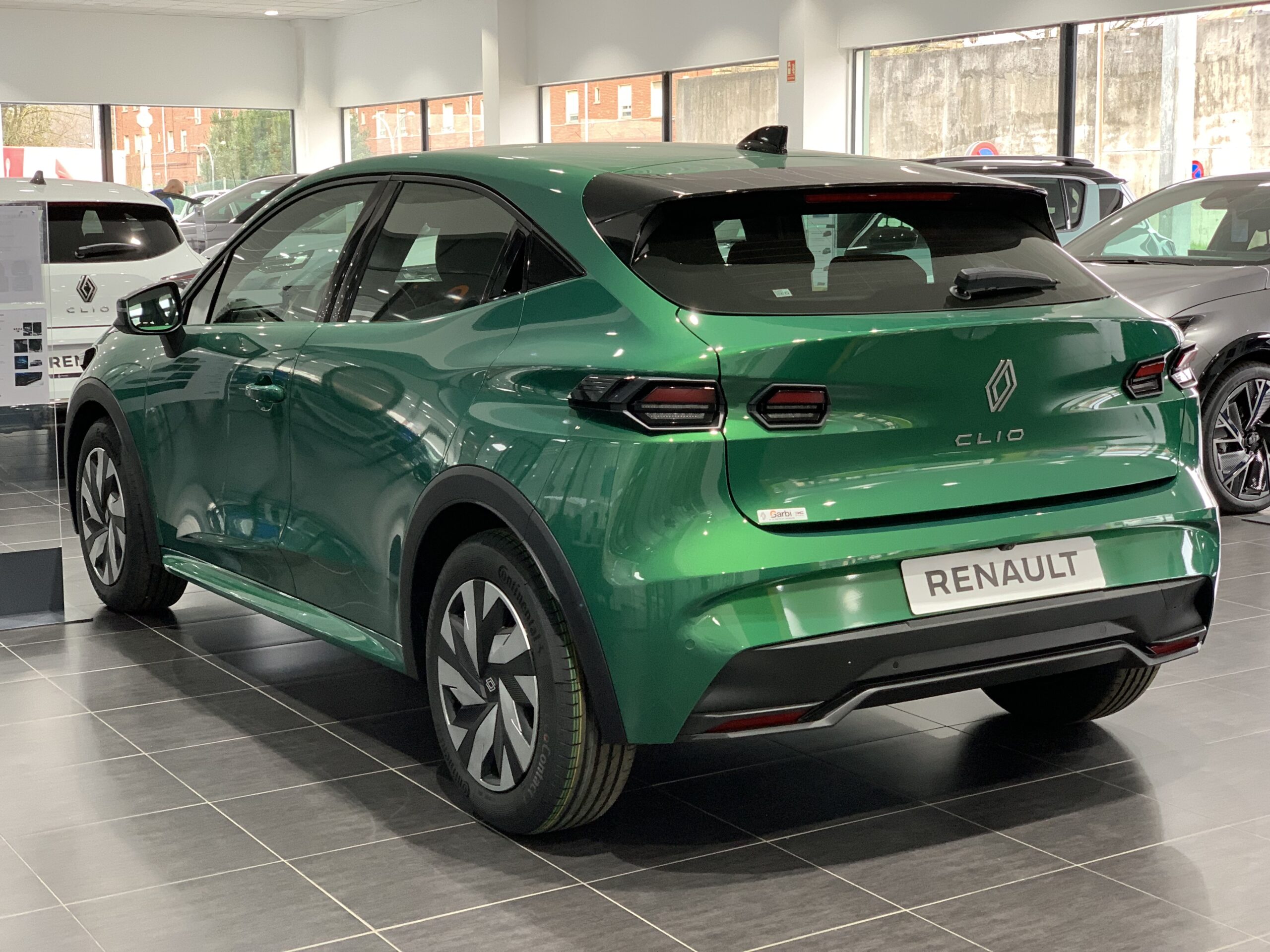 RENAULT NUEVO CLIO EVOLUTION TCE 115CV + CAMARA DE VISION TRASERA + RUEDA DE REPUESTO