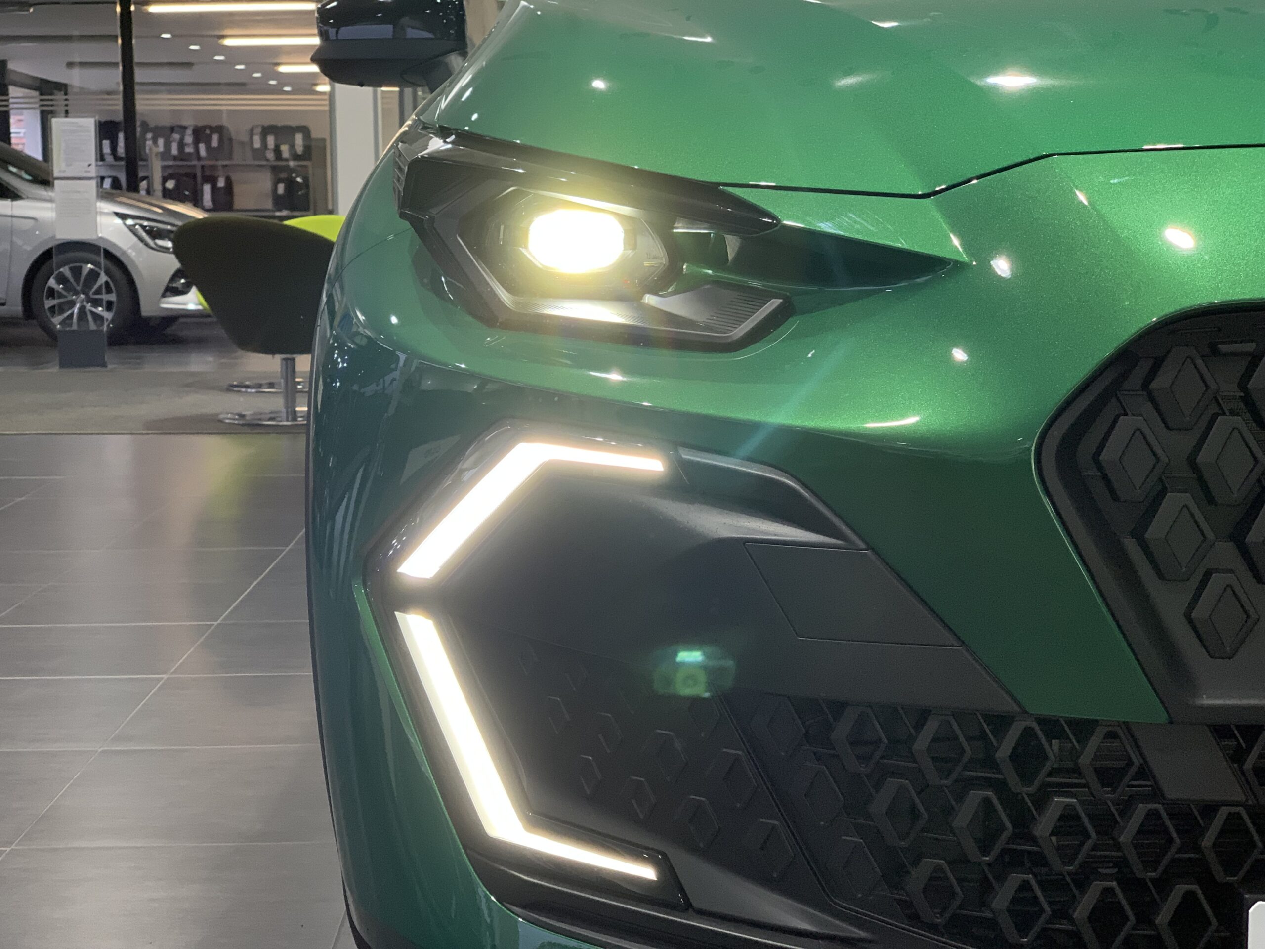 RENAULT NUEVO CLIO EVOLUTION TCE 115CV + CAMARA DE VISION TRASERA + RUEDA DE REPUESTO