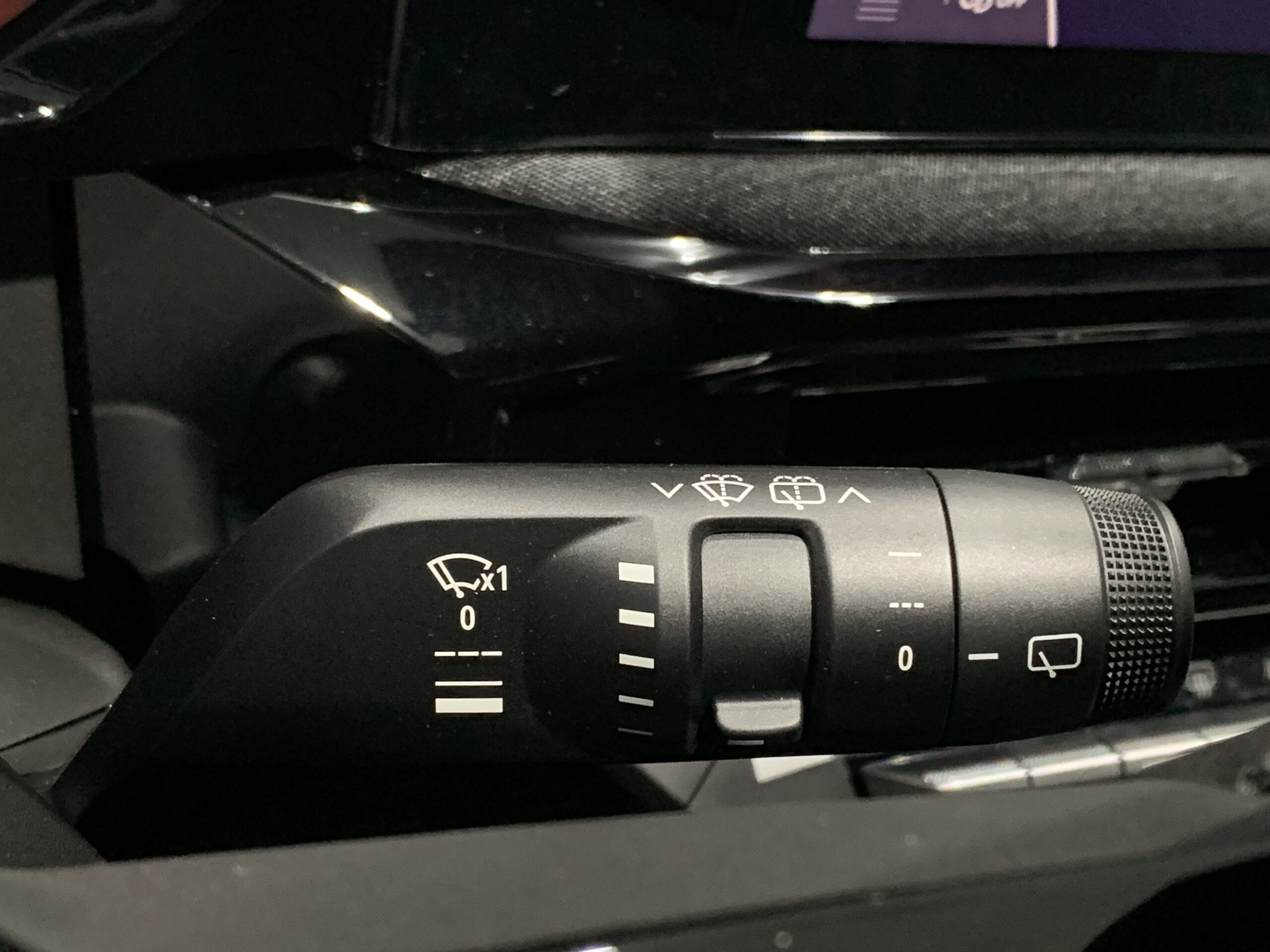 RENAULT NUEVO CLIO EVOLUTION TCE 115CV + CAMARA DE VISION TRASERA + RUEDA DE REPUESTO