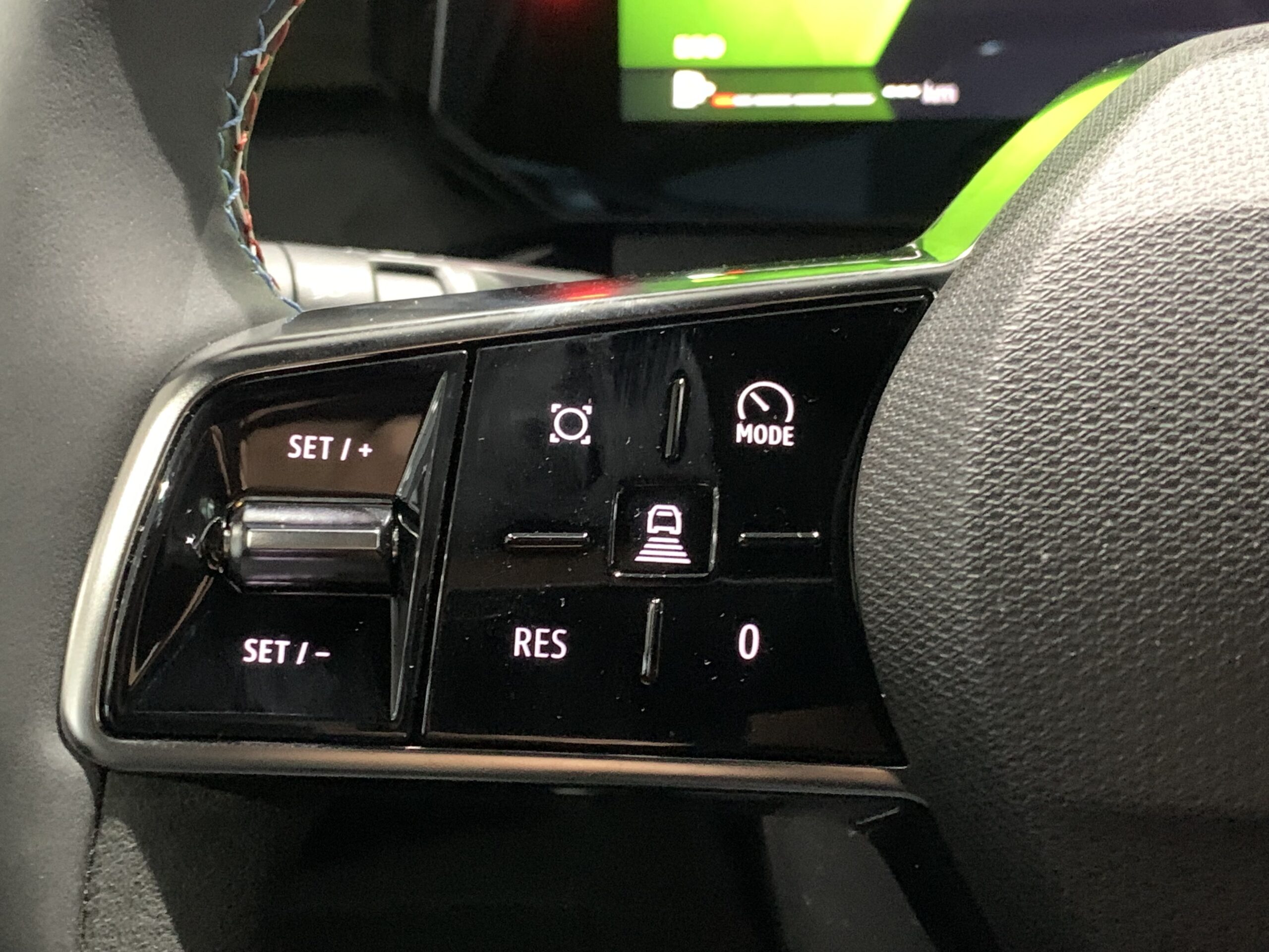 RENAULT NUEVO CLIO ESPIRIT ALPINE FULL HYBRID 160CV + PACK PARKING (CAMARA 360º + APARCAMIENTO MANOS LIBRES + AYUDA AL APARCAMIENTO DELANTERO, TRASERO & LATERAL)