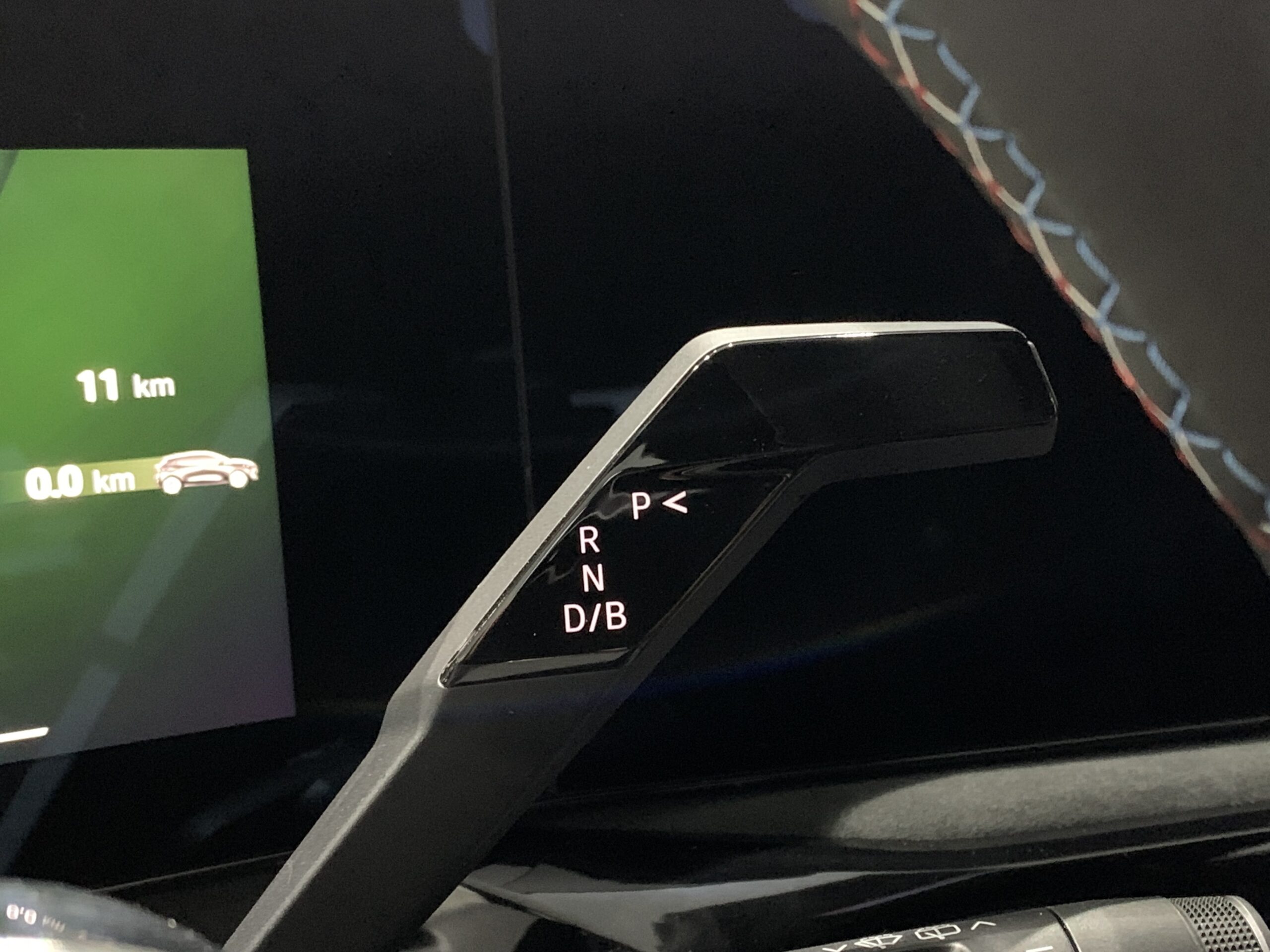 RENAULT NUEVO CLIO ESPIRIT ALPINE FULL HYBRID 160CV + PACK PARKING (CAMARA 360º + APARCAMIENTO MANOS LIBRES + AYUDA AL APARCAMIENTO DELANTERO, TRASERO & LATERAL)