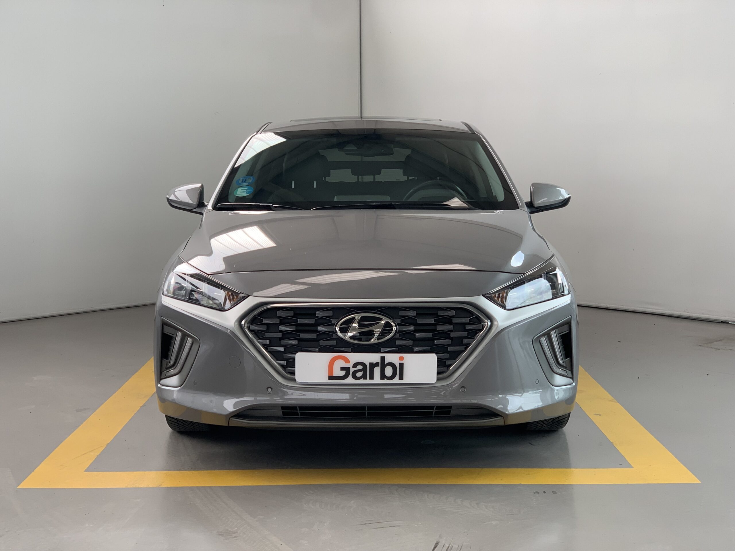 HYUNDAI IONIQ STYLE 1.6 GDI HIBRIDO ENCHUFABLE 141CV