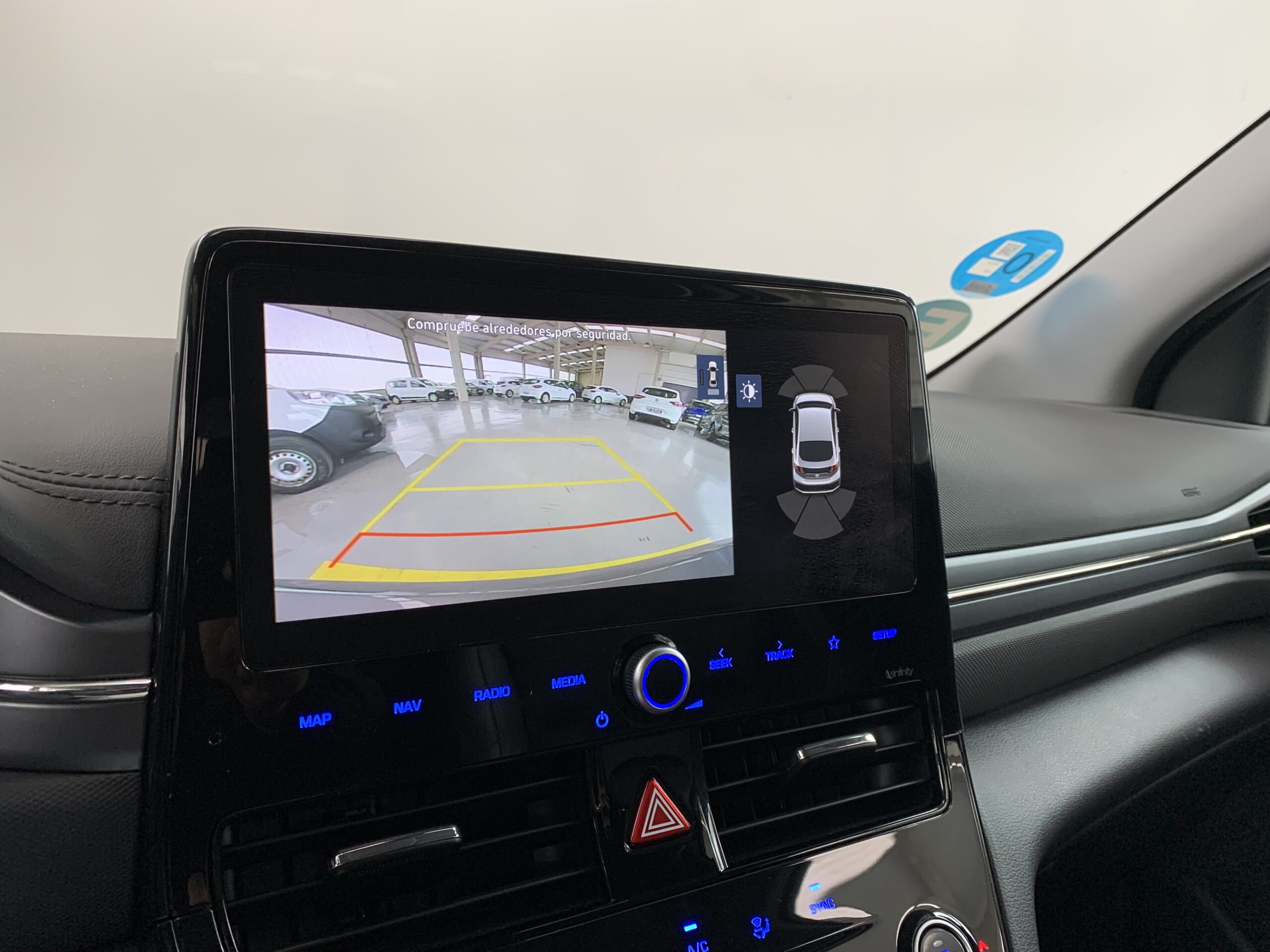 HYUNDAI IONIQ STYLE 1.6 GDI HIBRIDO ENCHUFABLE 141CV