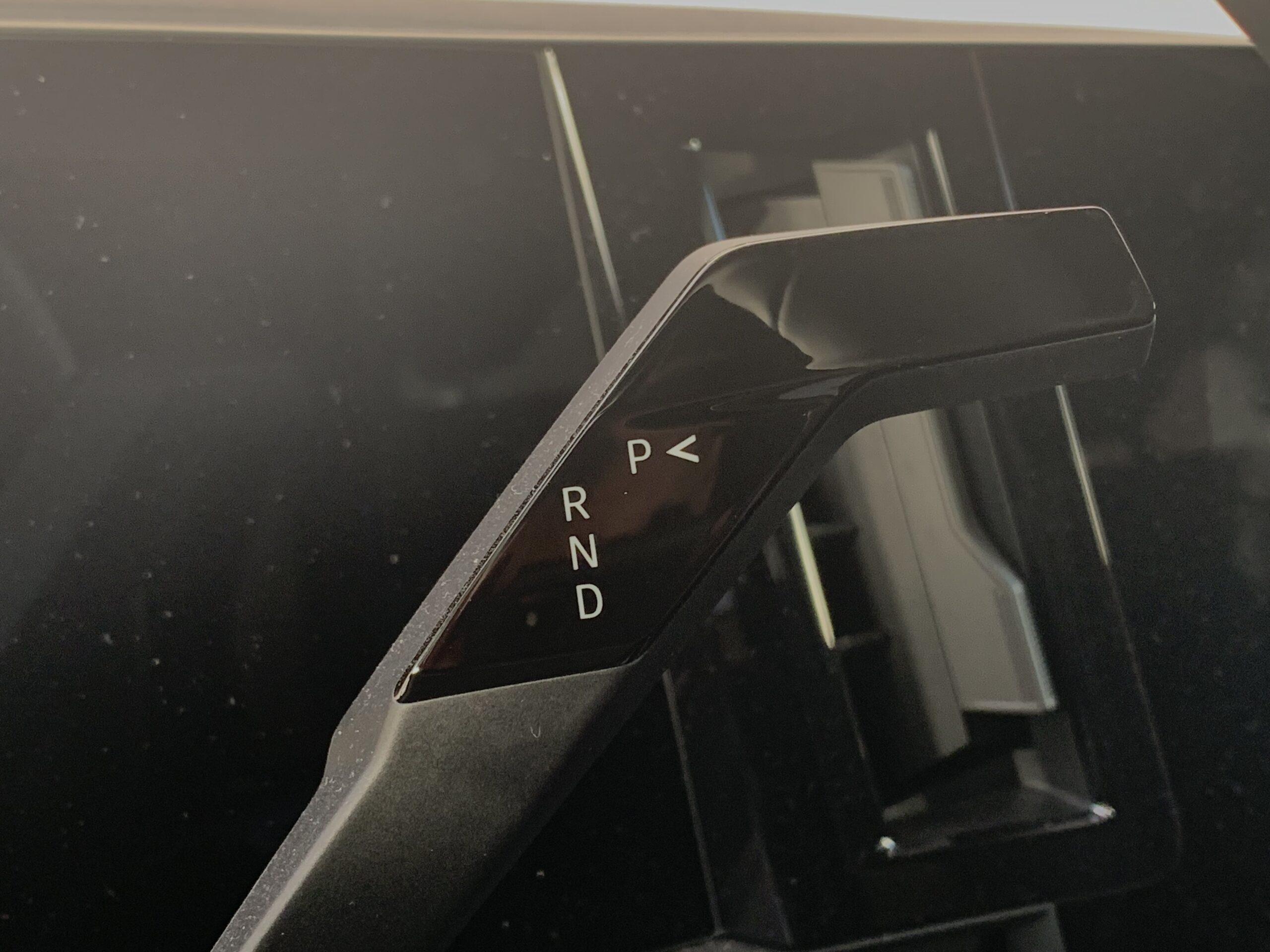 RENAULT RAFALE ESPIRIT ALPINE FULL HYBRID 200CV + PACK DRIVING & HEATING + PACK CITY PREMIUM + PACK CONFORT + RUEDA DE EMERGENCIA