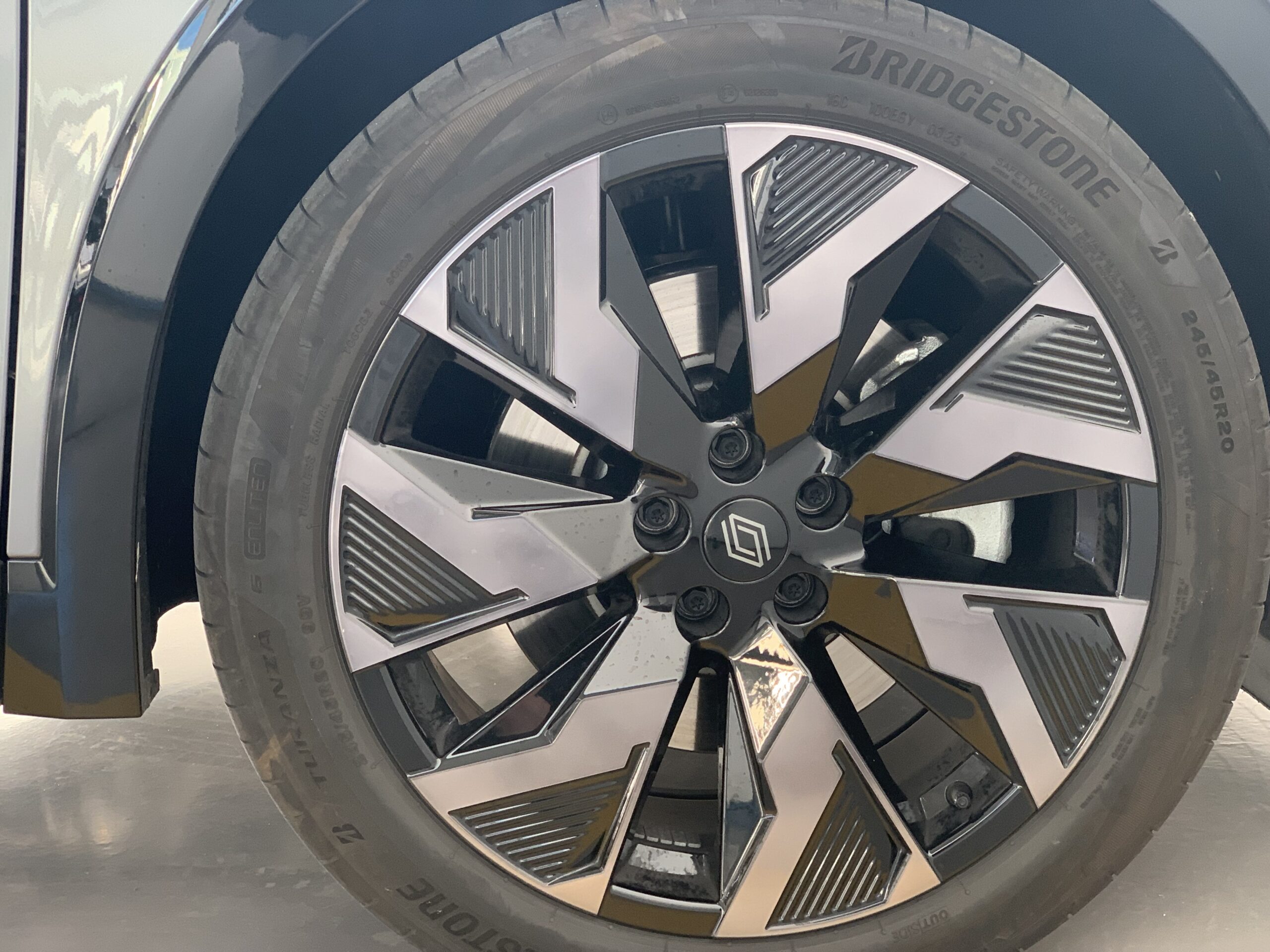 RENAULT RAFALE ESPIRIT ALPINE FULL HYBRID 200CV + PACK DRIVING & HEATING + PACK CITY PREMIUM + PACK CONFORT + RUEDA DE EMERGENCIA