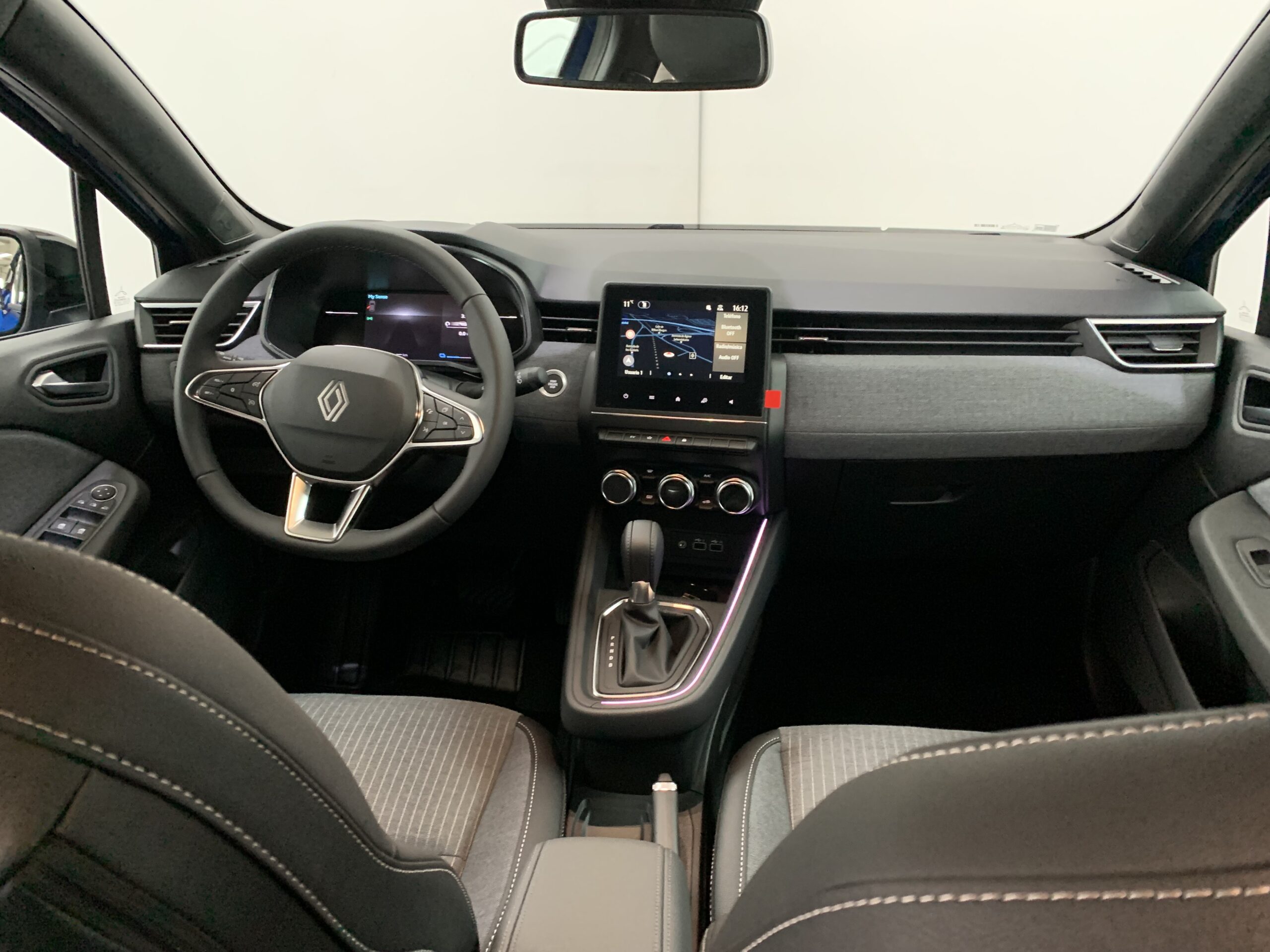 RENAULT CLIO TECHNO FULL HYBRID 145CV