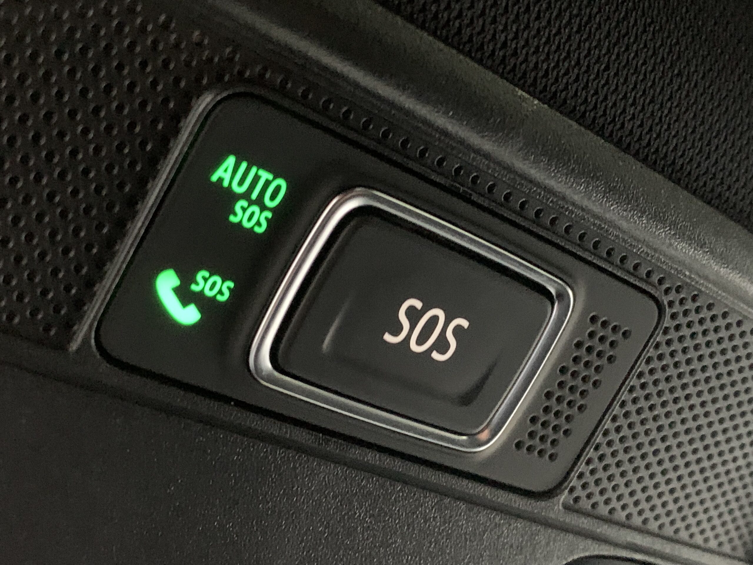 NUEVO ARKANA ESPIRIT ALPINE E-TECH 145CV + TECHO NEGRO + PACK PARKING (CAMARA 360º)