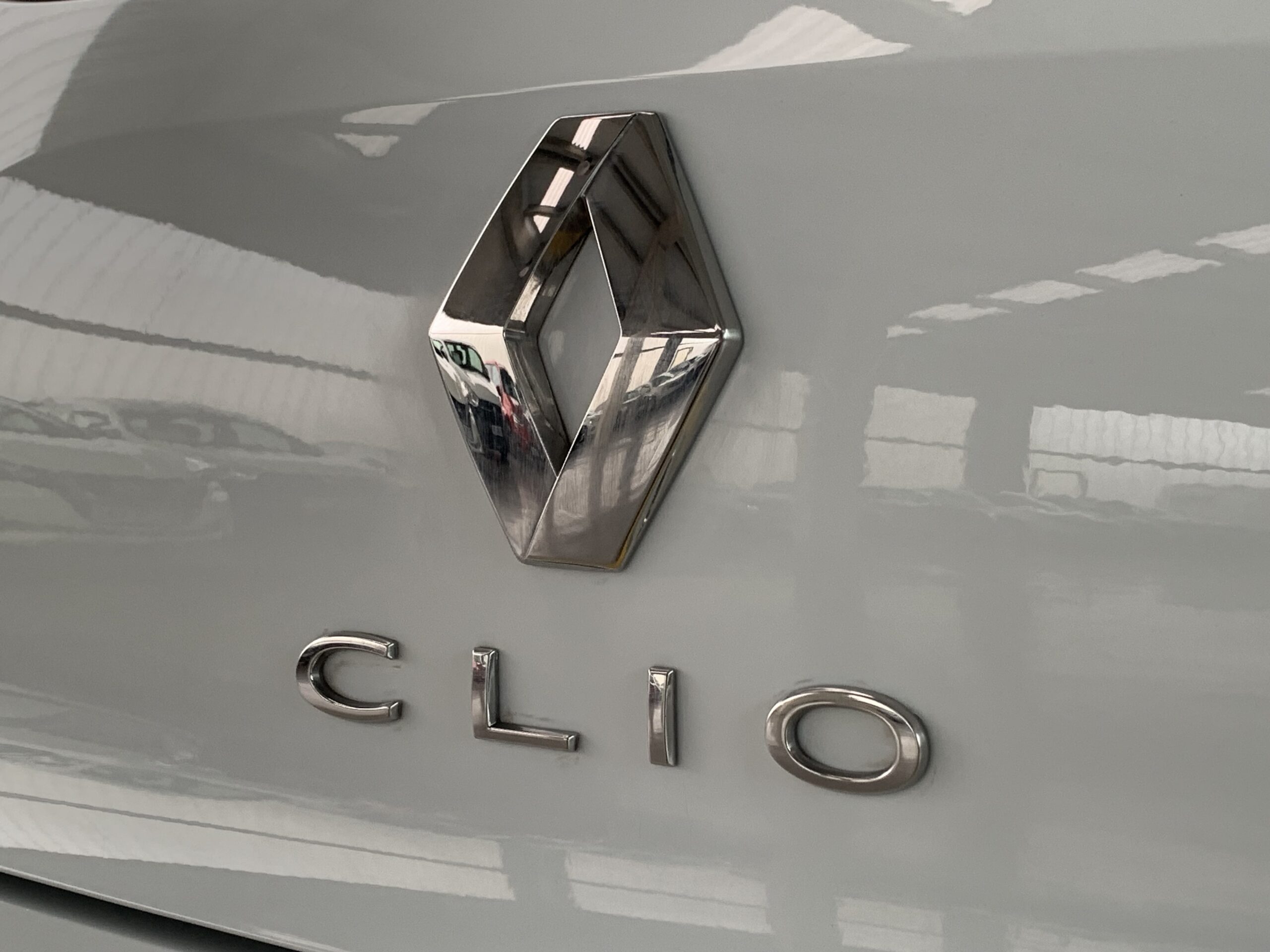 RENAULT CLIO BUSINESS DCI 85CV