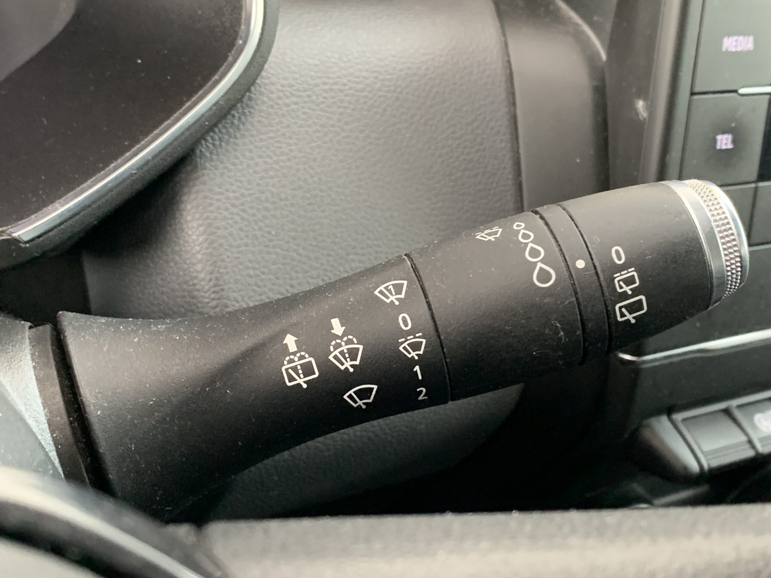 RENAULT CLIO BUSINESS DCI 85CV