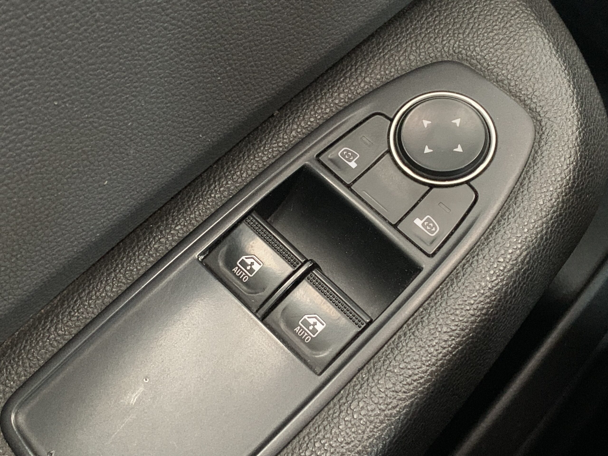 RENAULT CLIO BUSINESS DCI 85CV