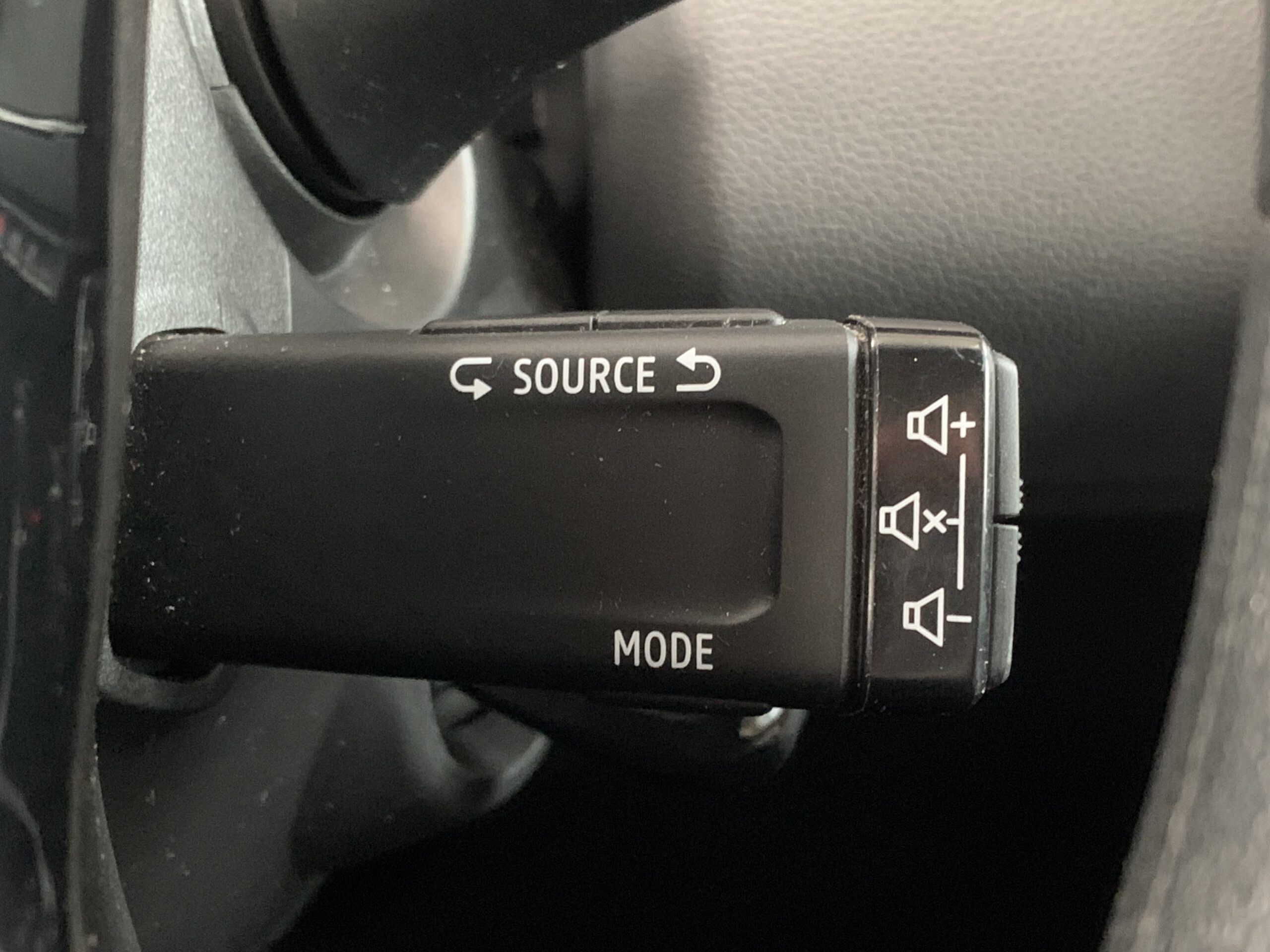 RENAULT CLIO BUSINESS DCI 85CV