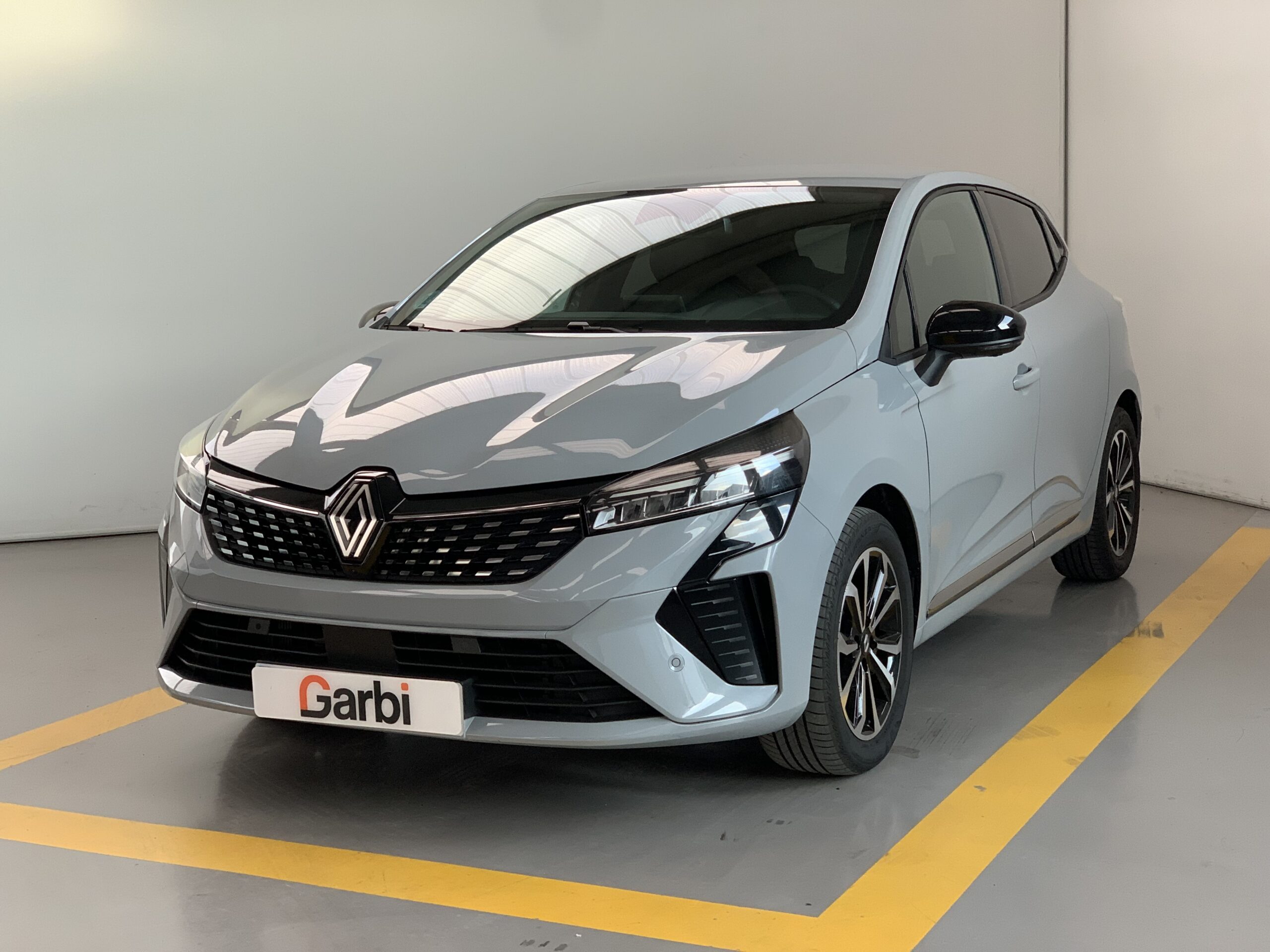 RENAULT CLIO TECHNO FULL HYBRID 145CV