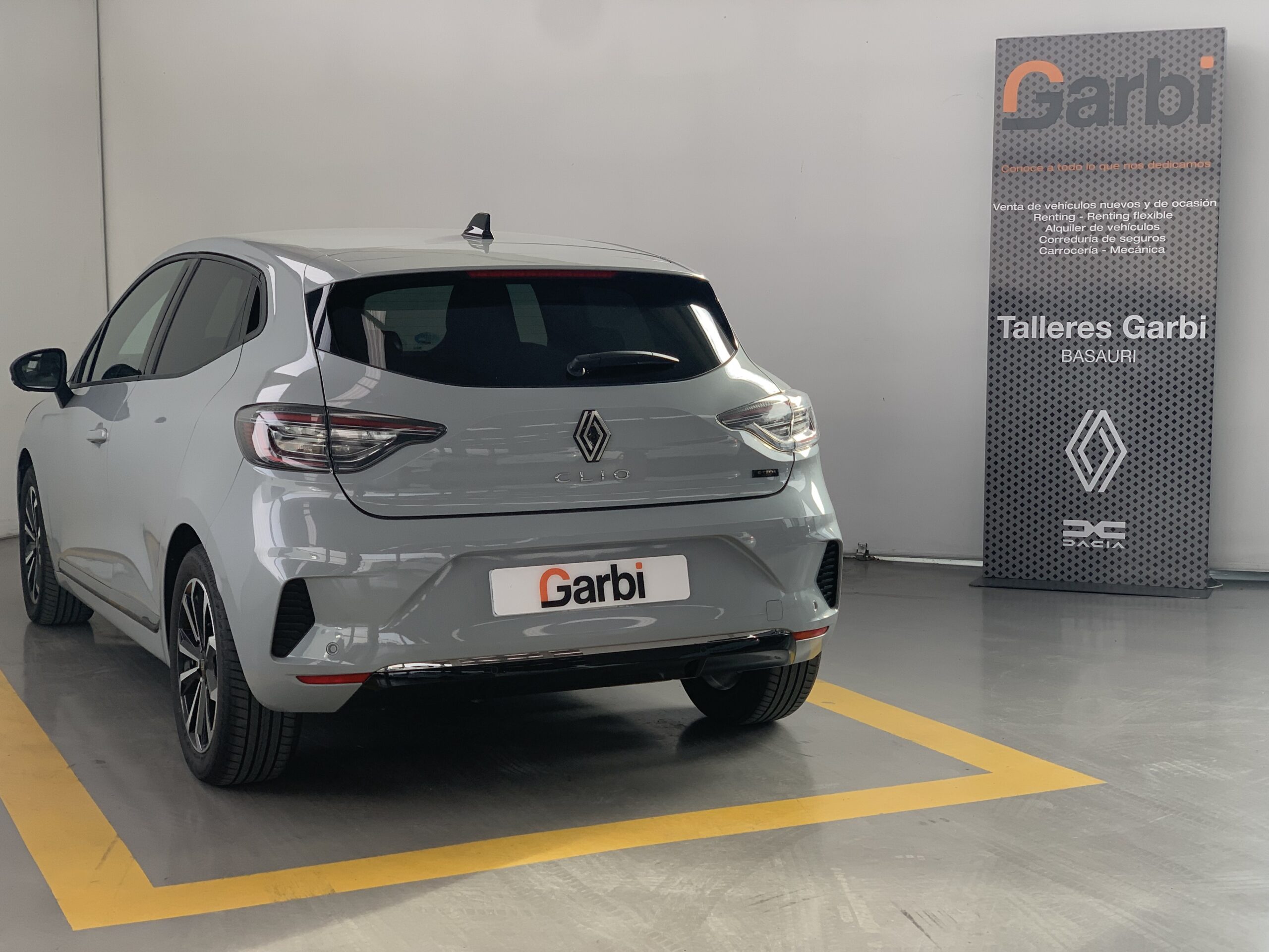 RENAULT CLIO TECHNO FULL HYBRID 145CV