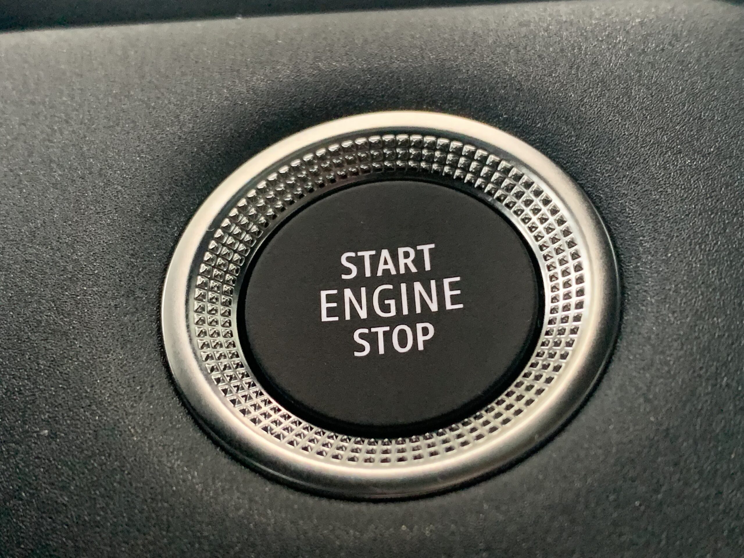 RENAULT CAPTUR TECHNO FULL HYBRID 160CV + RUEDA DE EMERGENCIA + TECHO DE COLOR NEGRO