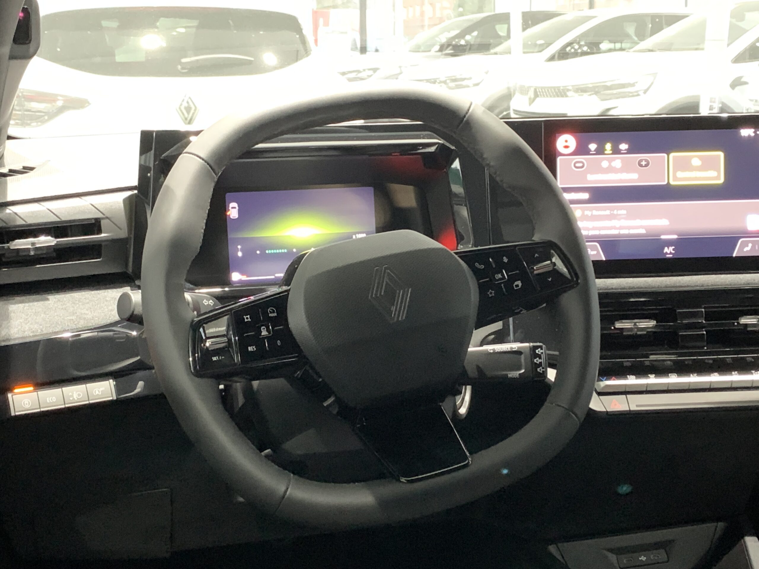 NUEVO CLIO EVOLUTION TCE 115CV + RUEDA DE EMERGENCIA + CAMARA DE VISION TRASERA