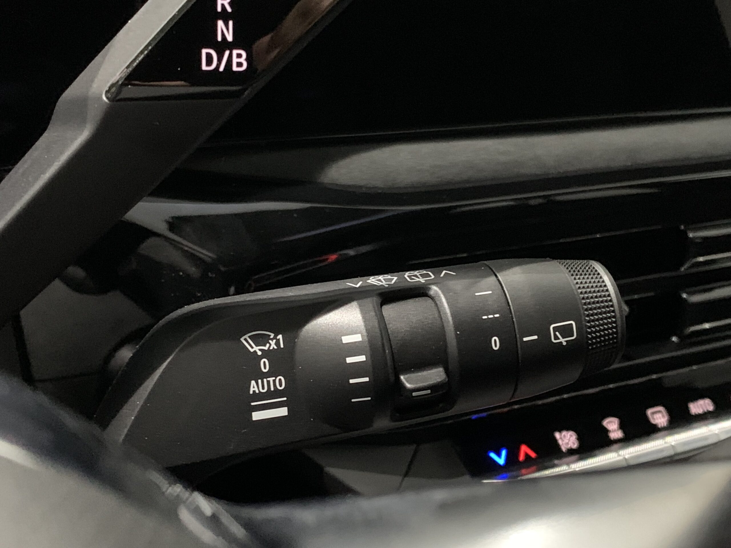 NUEVO CLIO ESPIRIT ALPINE FULL HYBRID 160CV + PACK PARKING