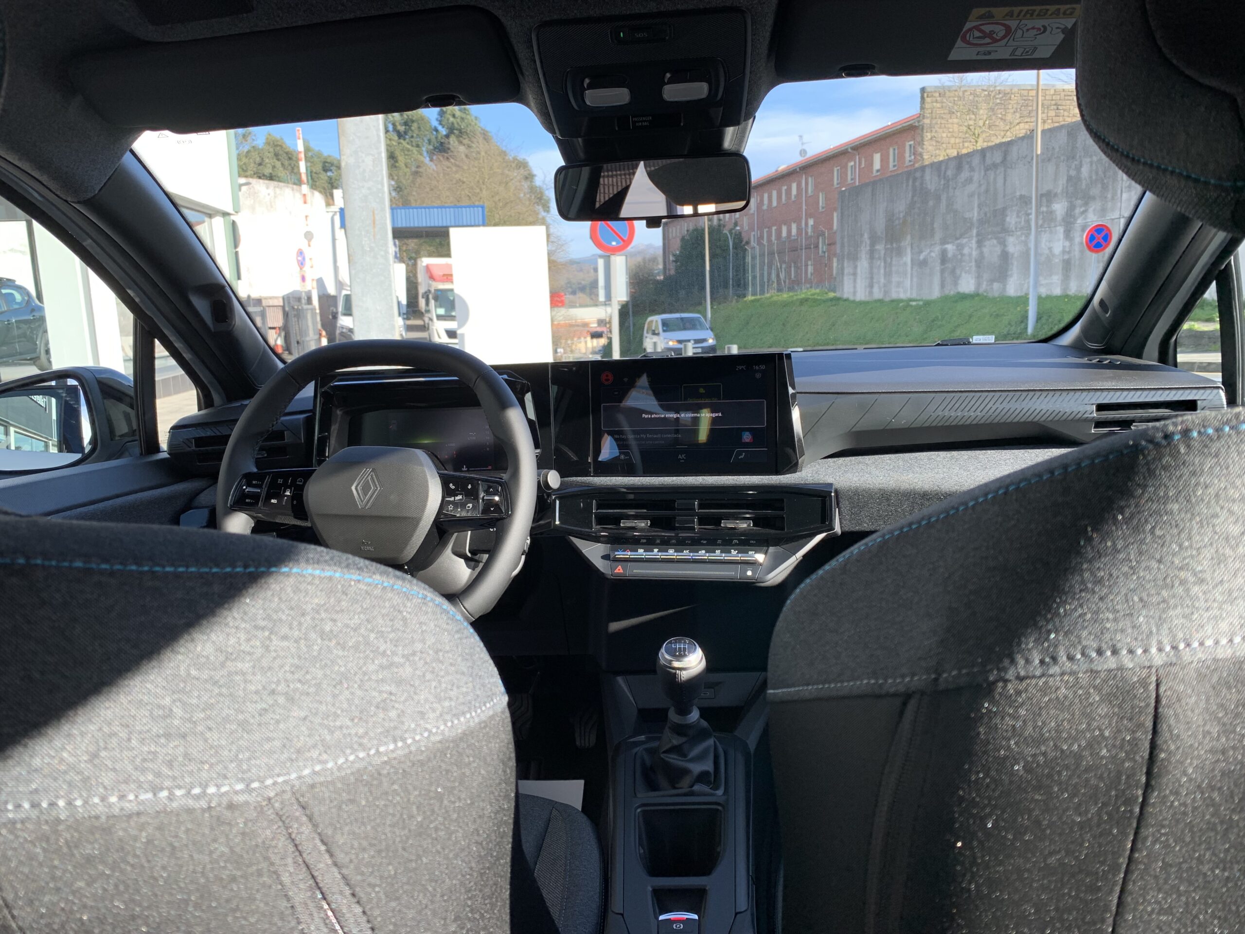 NUEVO CLIO EVOLUTION TCE 115CV + RUEDA DE EMERGENCIA + CAMARA DE VISION TRASERA