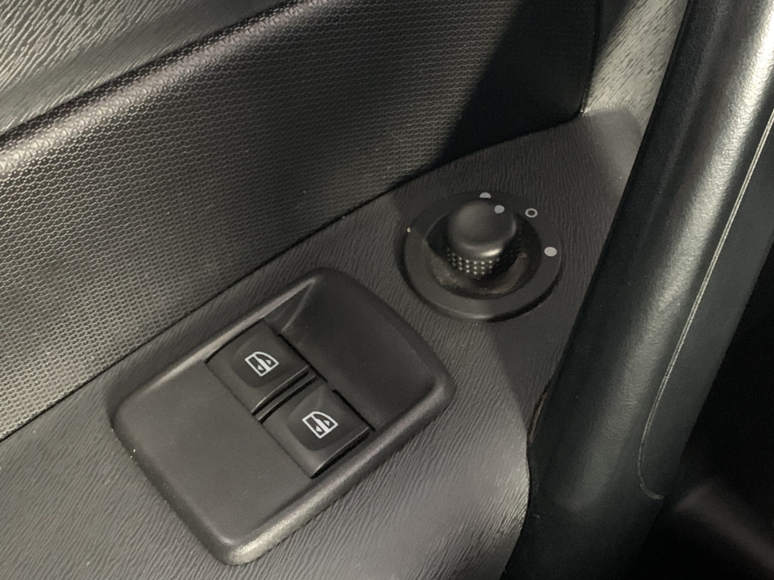 RENAULT KANGOO FURGON PROFESIONAL BLUE DCI 80CV + PACK ELECTRICO + PUERTA LATERAL DERECHA DESLIZANTE EN CHAPA