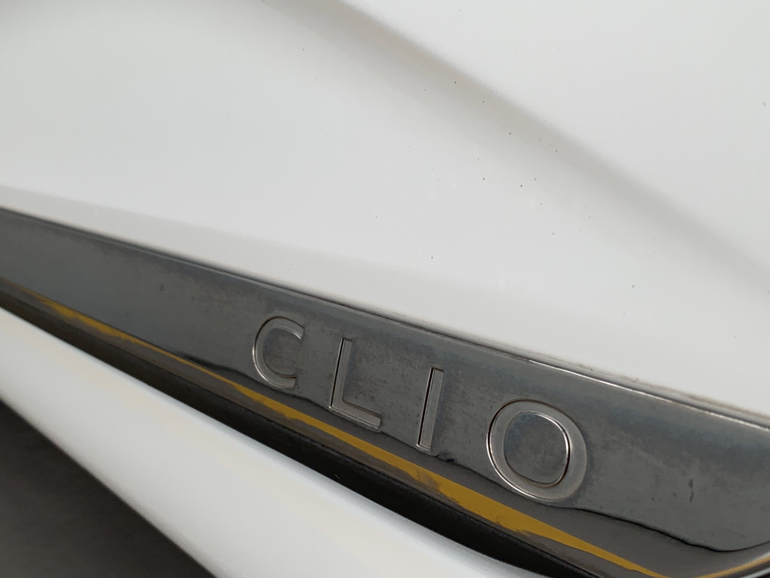 RENAULT CLIO ZEN GLP 100CV