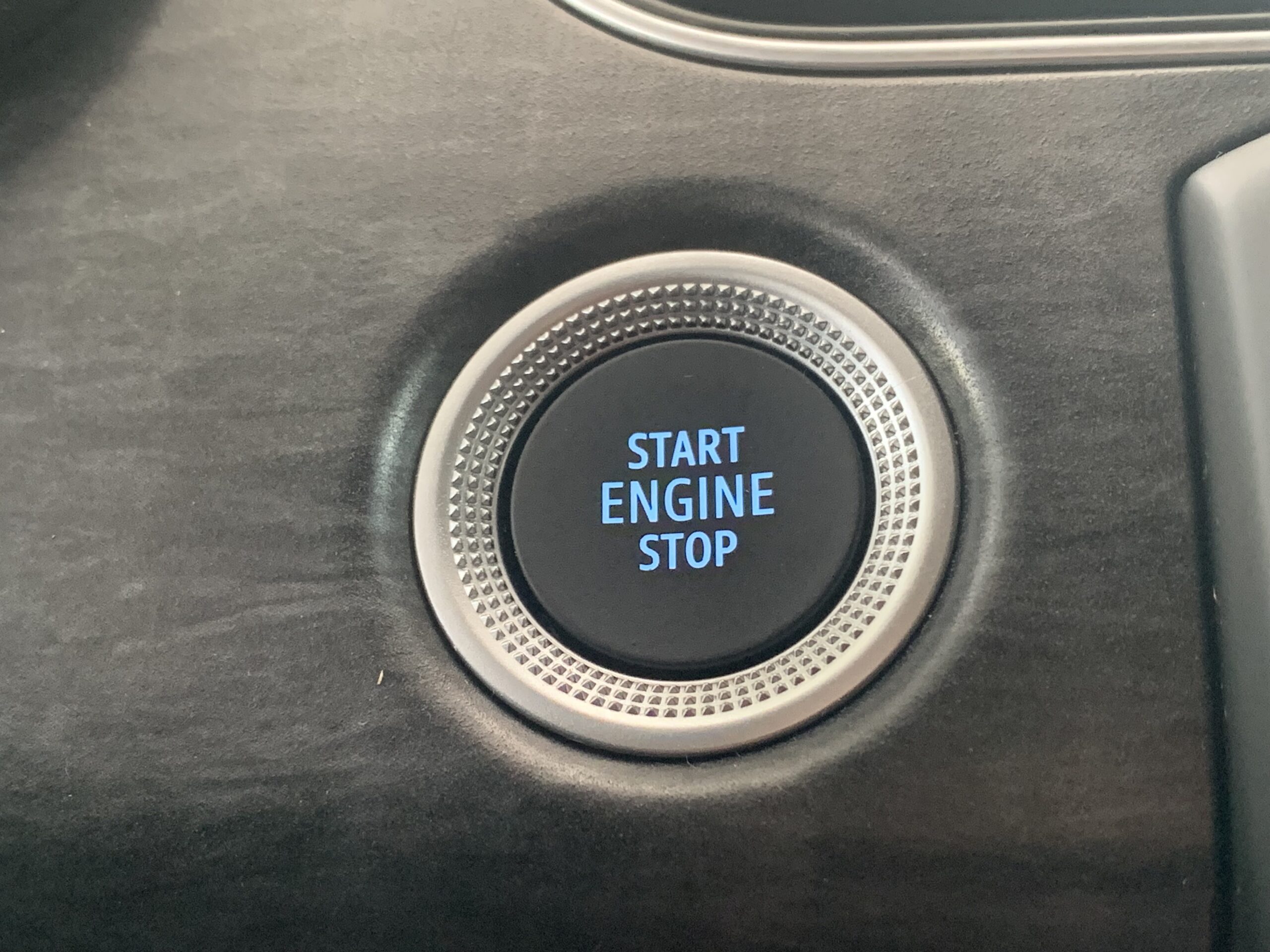 RENAULT ARKANA ESPIRIT ALPINE FULL HYBRID 145CV + TECHO NEGRO + PACK PARKING