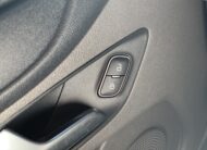 FORD TRANSIT CUSTOM KOMBI L1H1 9 PLAZAS 320 TREND HIBRIDO ENCHUFABLE DE 125CV