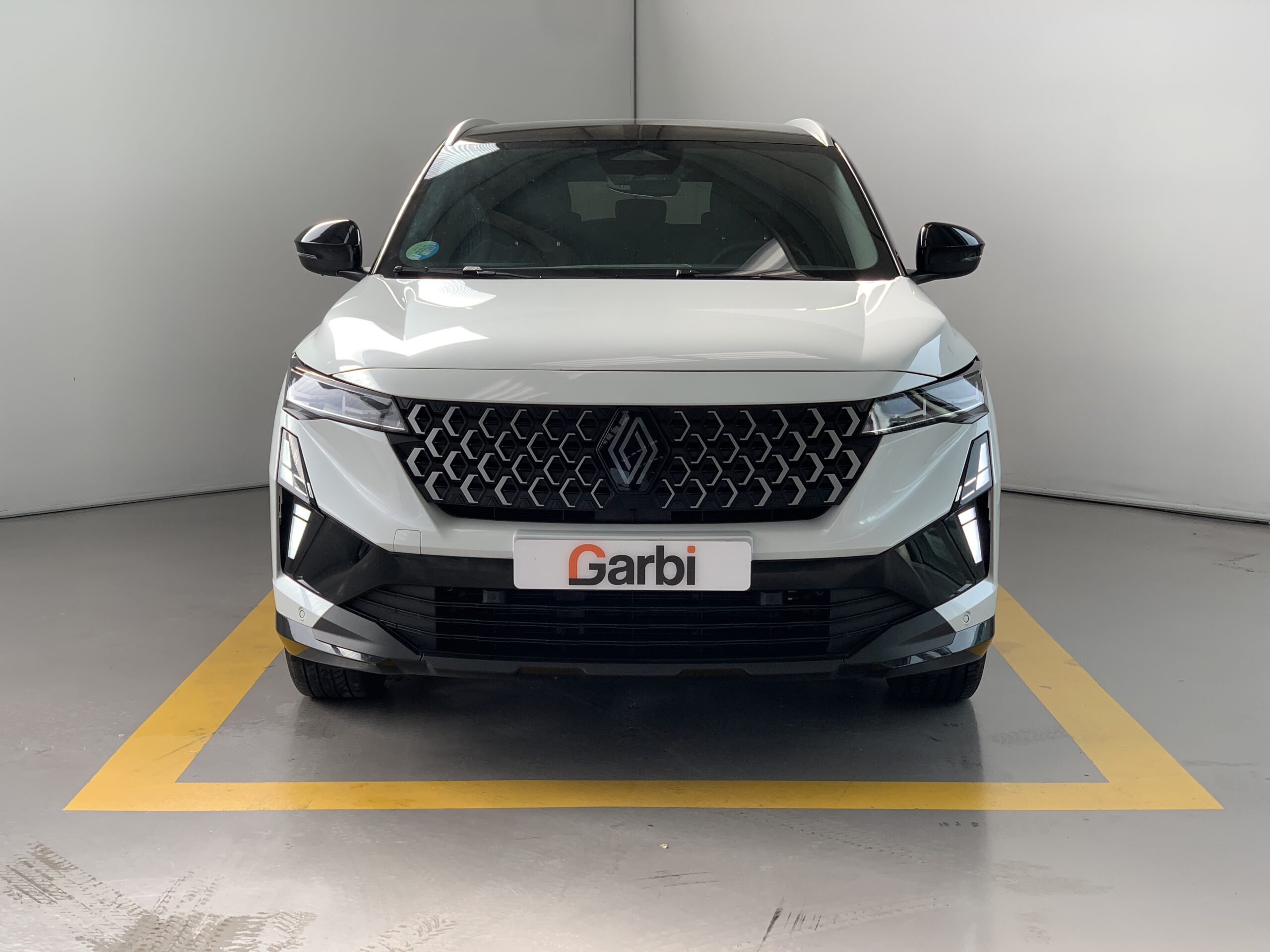 RENAULT AUSTRAL TECHNO HIBRIDO DE 200CV + TECHO NEGRO BRILLANTE