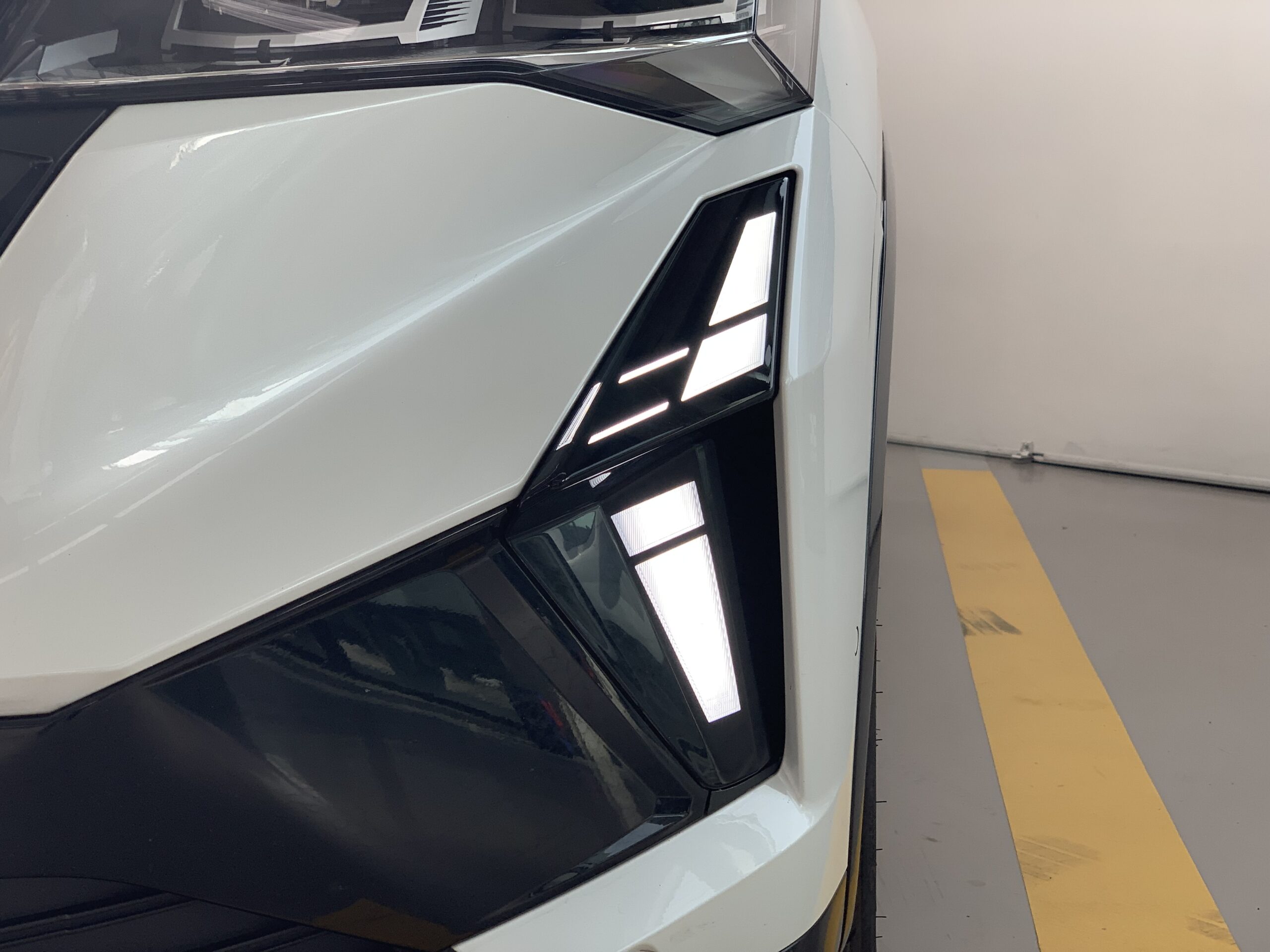 RENAULT AUSTRAL TECHNO HIBRIDO DE 200CV + TECHO NEGRO BRILLANTE