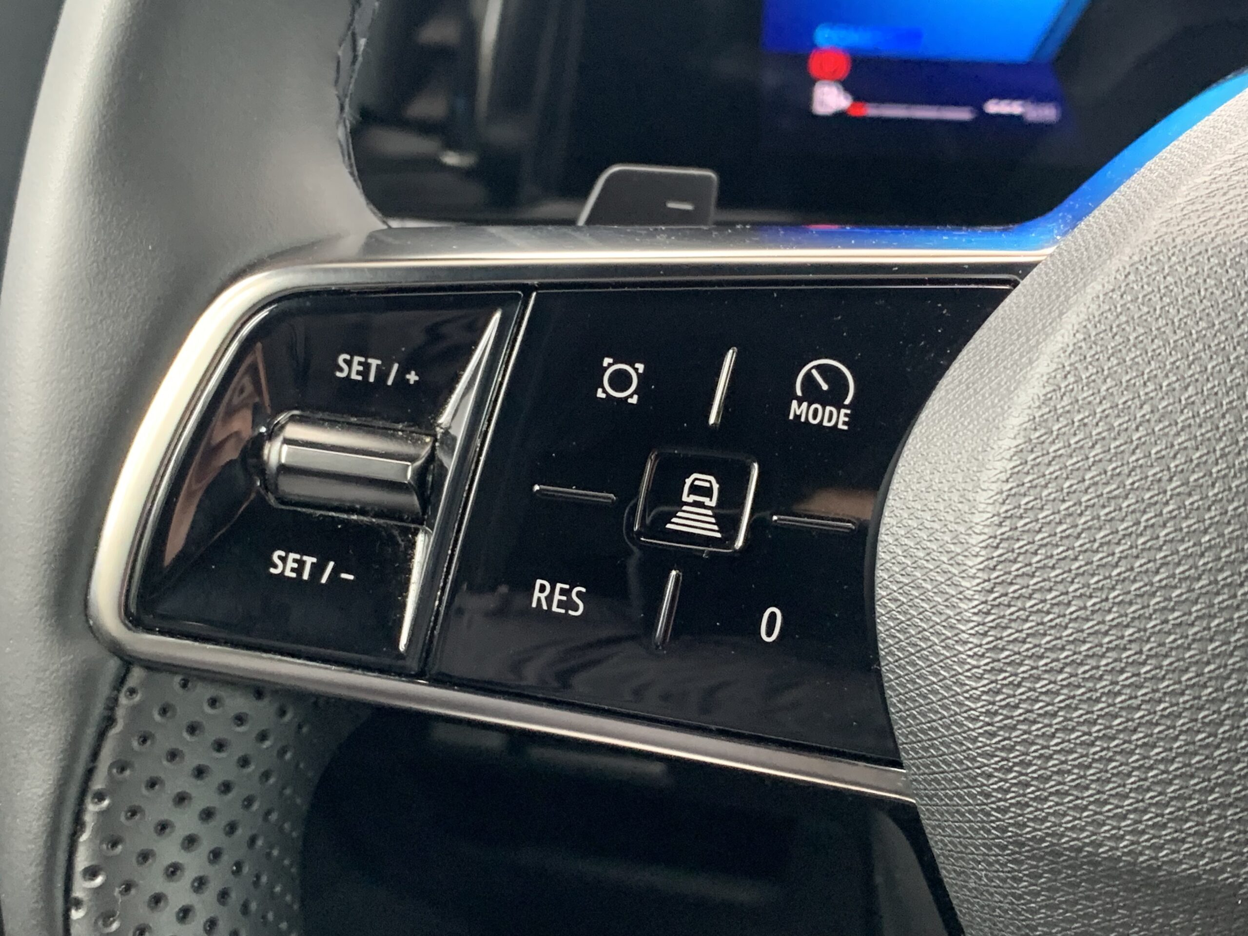 RENAULT AUSTRAL TECHNO HIBRIDO DE 200CV + TECHO NEGRO BRILLANTE