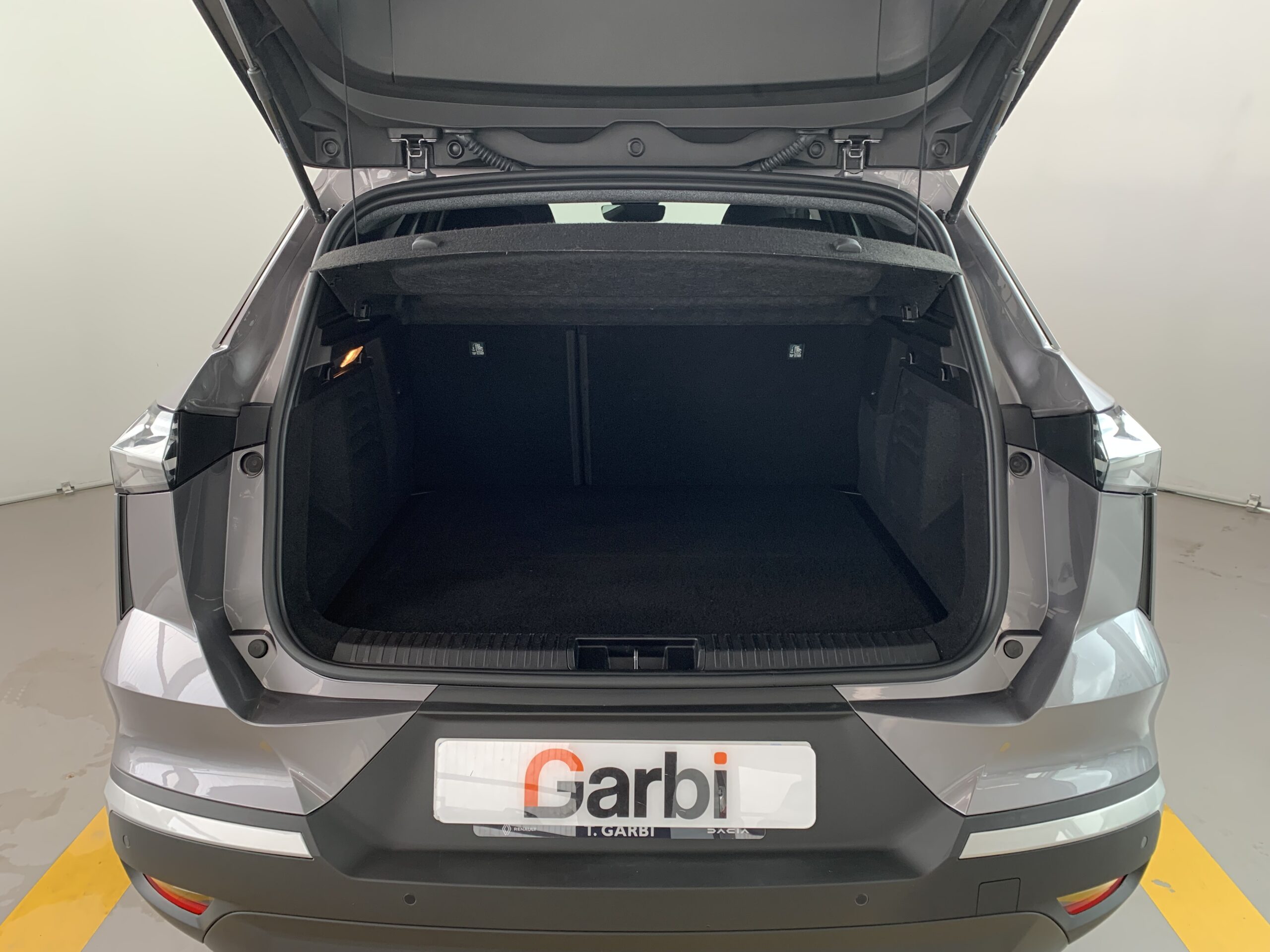 RENAULT SYMBIOZ TECHNO MICRO HIBRIDO DE 140CV + PACK SAFETY & DRIVING