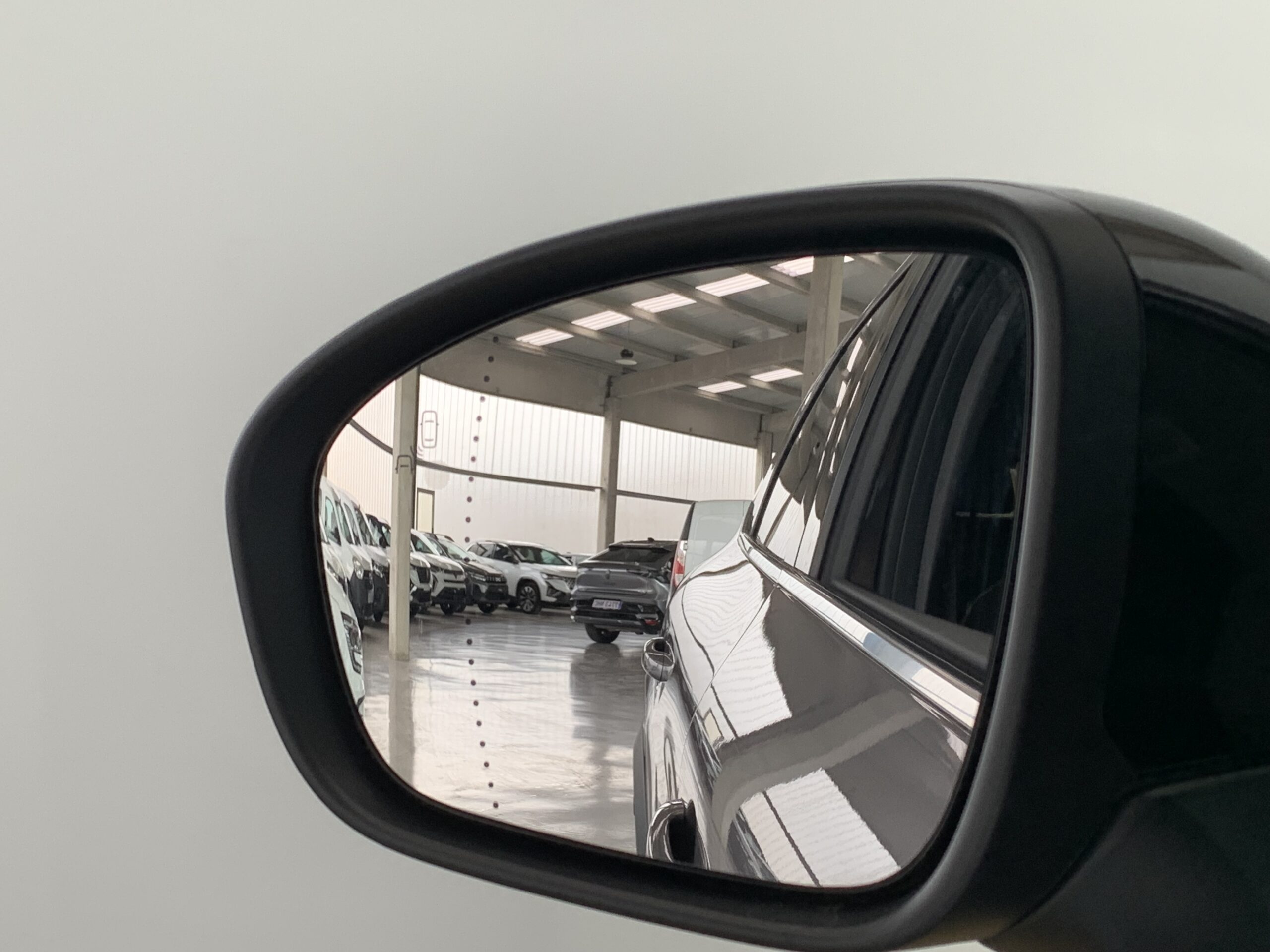 RENAULT SYMBIOZ TECHNO MICRO HIBRIDO DE 140CV + PACK SAFETY & DRIVING