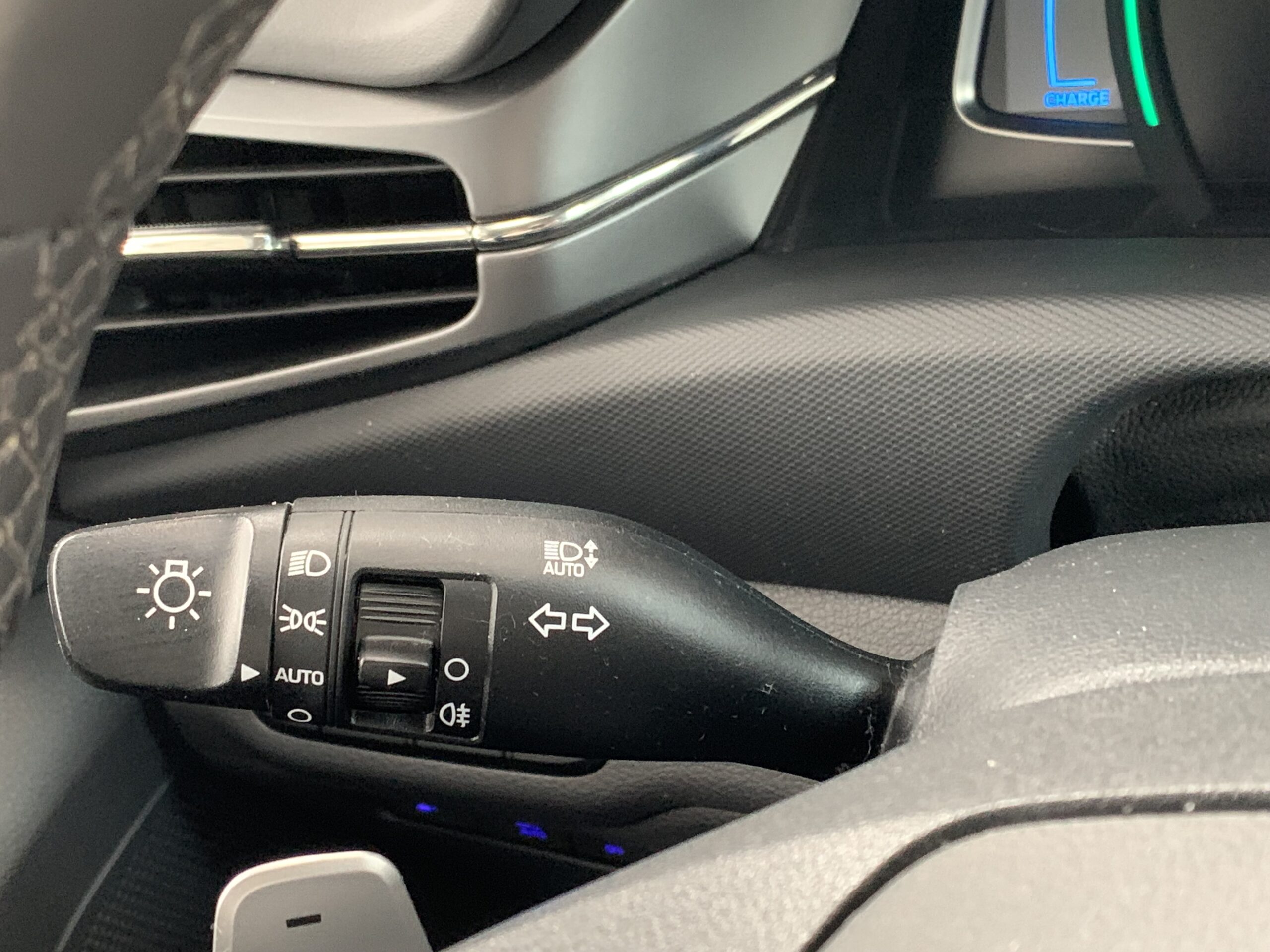 HYUNDAI IONIQ 1.6 GDI STYLE PHEV (HIBRIDO ENCHUFABLE) 141CV