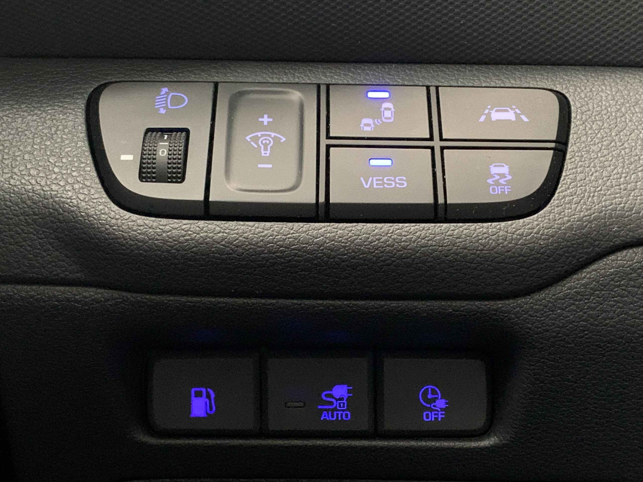 HYUNDAI IONIQ 1.6 GDI STYLE PHEV (HIBRIDO ENCHUFABLE) 141CV