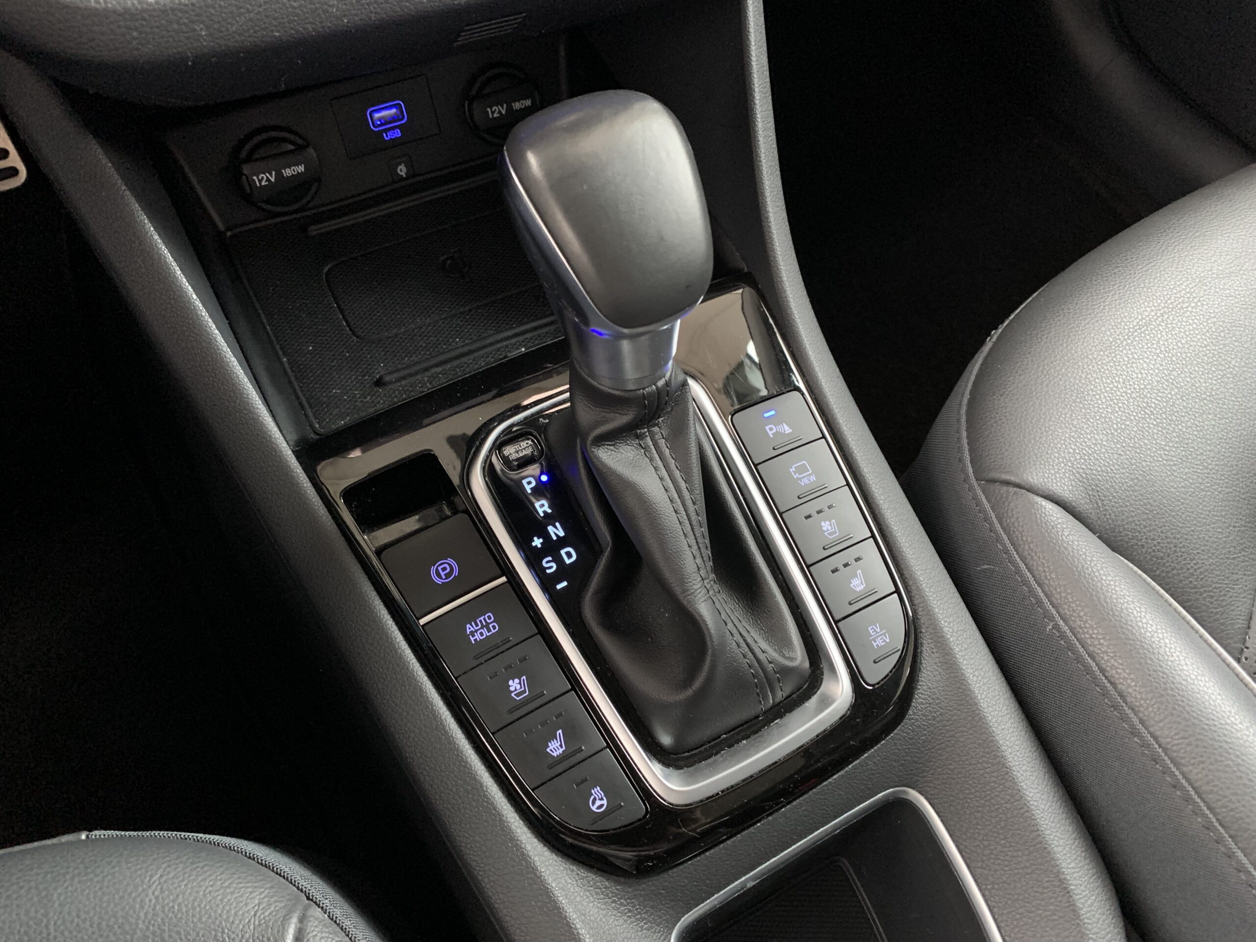 HYUNDAI IONIQ 1.6 GDI STYLE PHEV (HIBRIDO ENCHUFABLE) 141CV