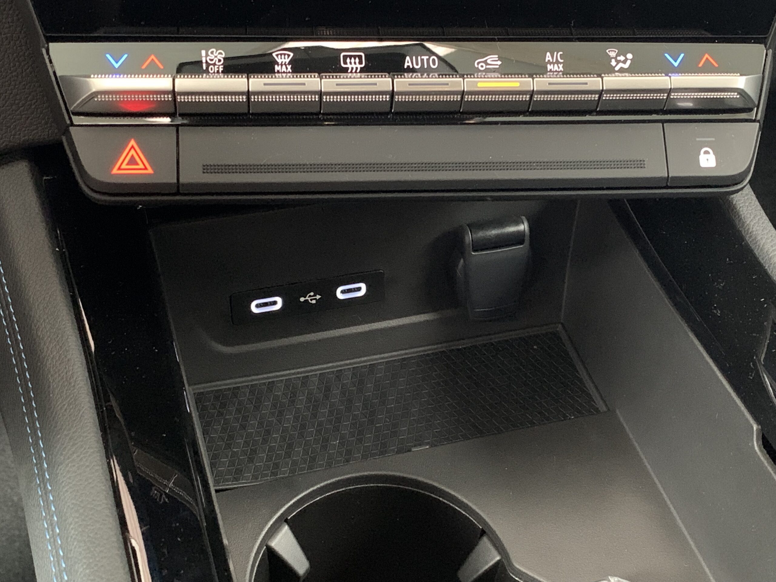 RENAULT AUSTRAL ESPIRIT ALPINE FULL HYBRID 200CV + RUEDA DE EMERGENCIA 17″