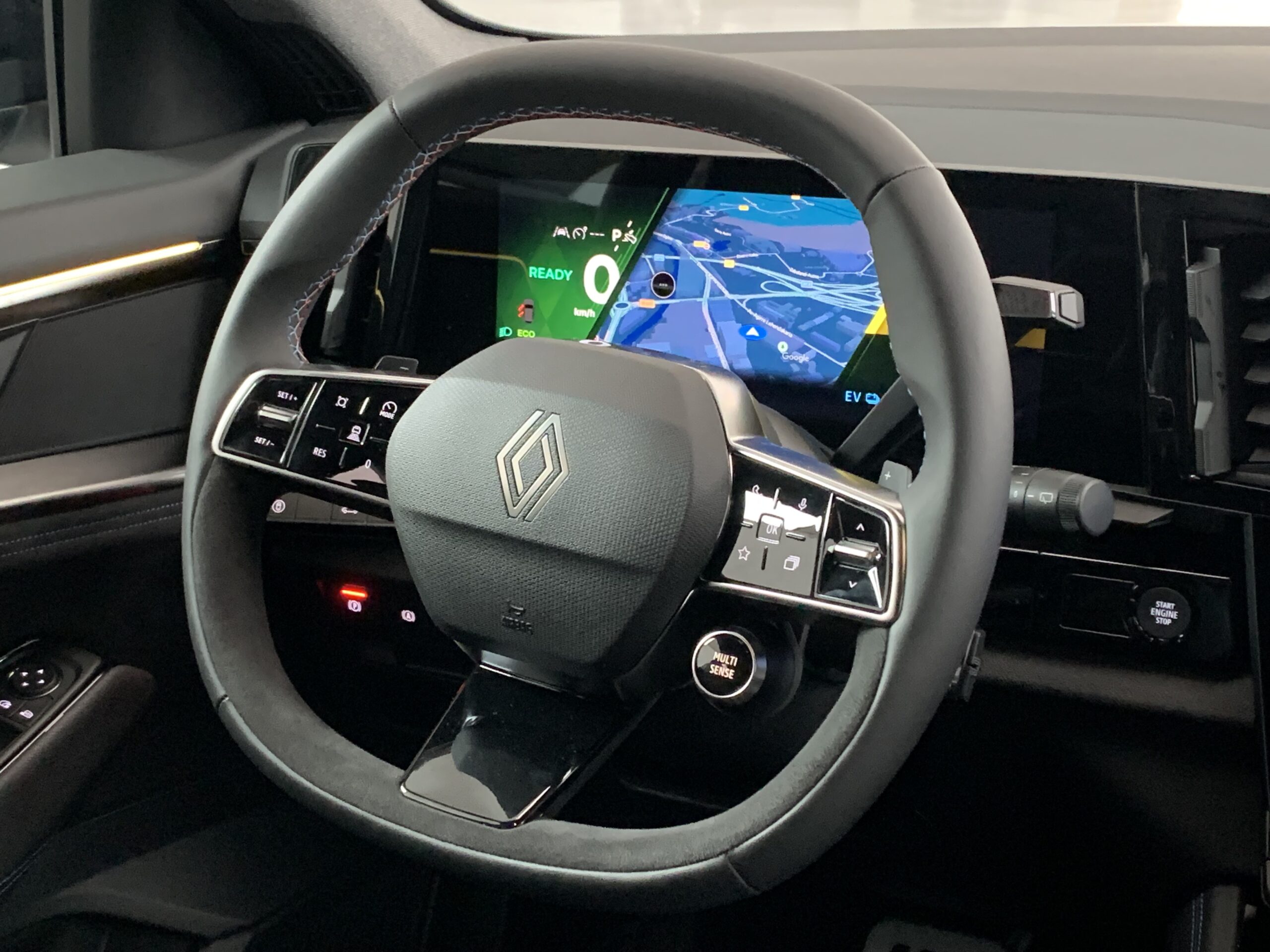 RENAULT AUSTRAL ESPIRIT ALPINE FULL HYBRID 200CV + RUEDA DE EMERGENCIA 17″