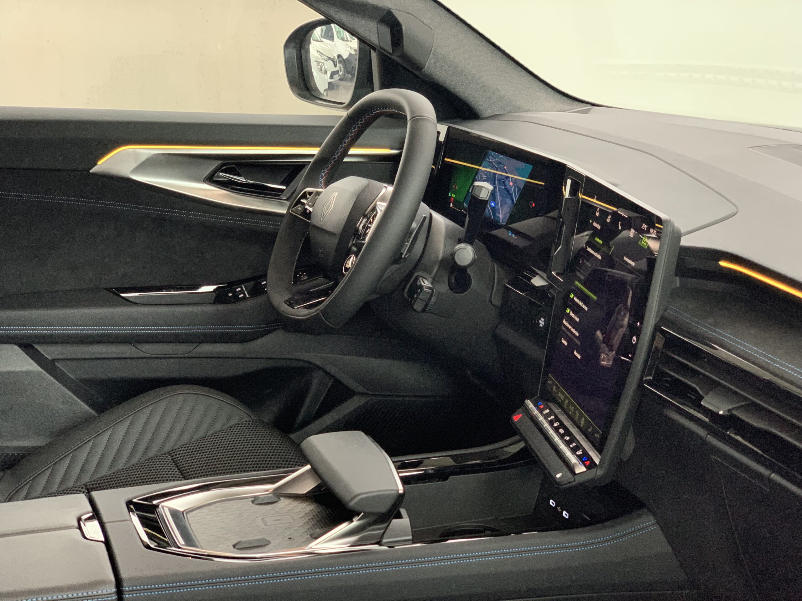 RENAULT AUSTRAL ESPIRIT ALPINE FULL HYBRID 200CV + RUEDA DE EMERGENCIA 17″