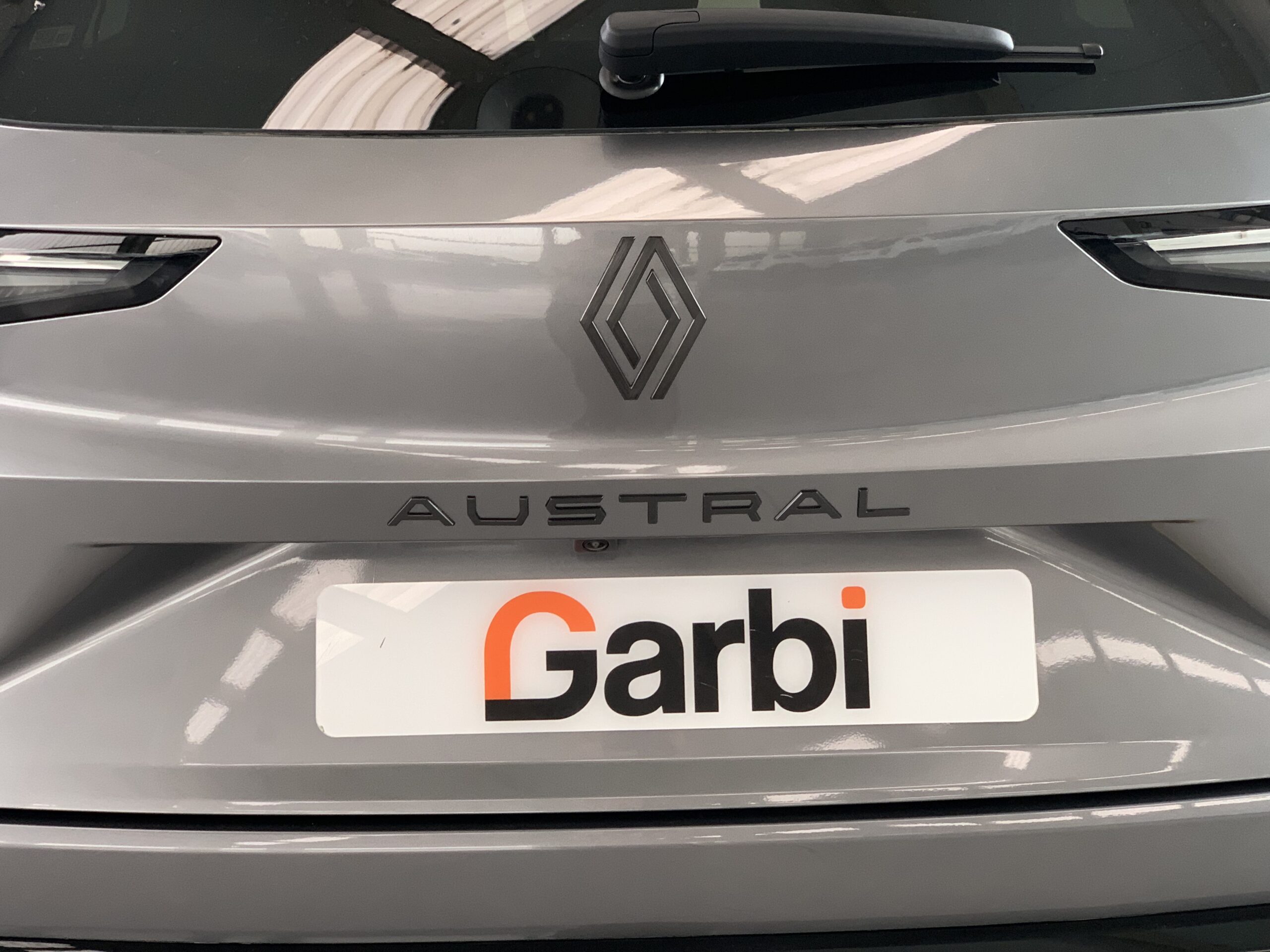 RENAULT AUSTRAL ESPIRIT ALPINE FULL HYBRID 200CV + RUEDA DE EMERGENCIA 17″