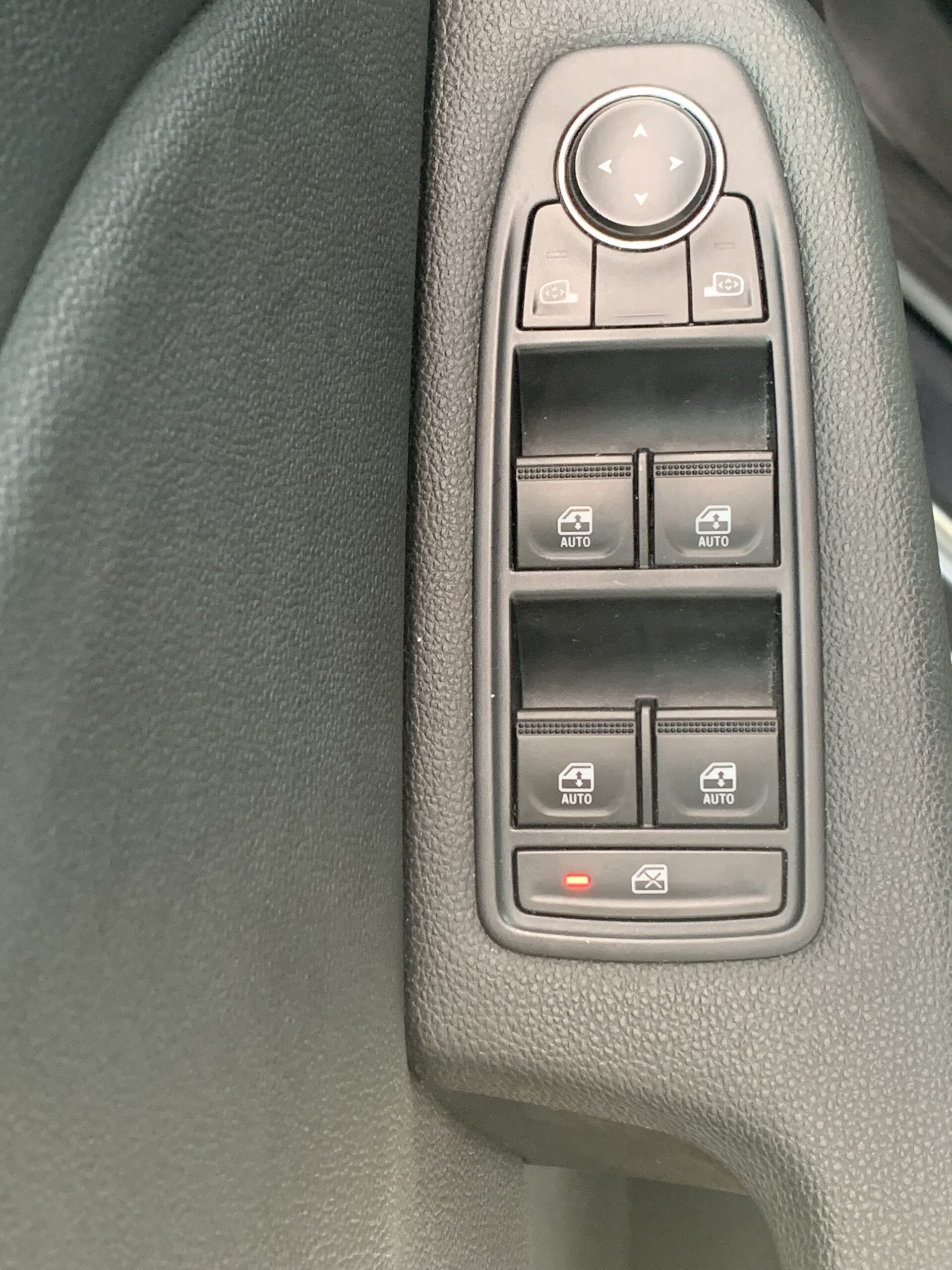 RENAULT CLIO ZEN TCE 90CV