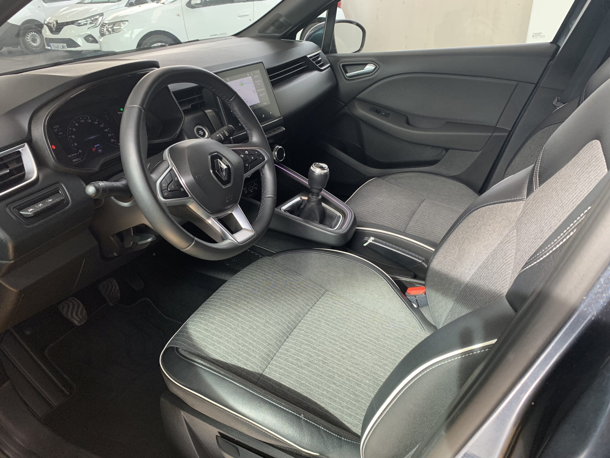 RENAULT CLIO ZEN TCE 90CV