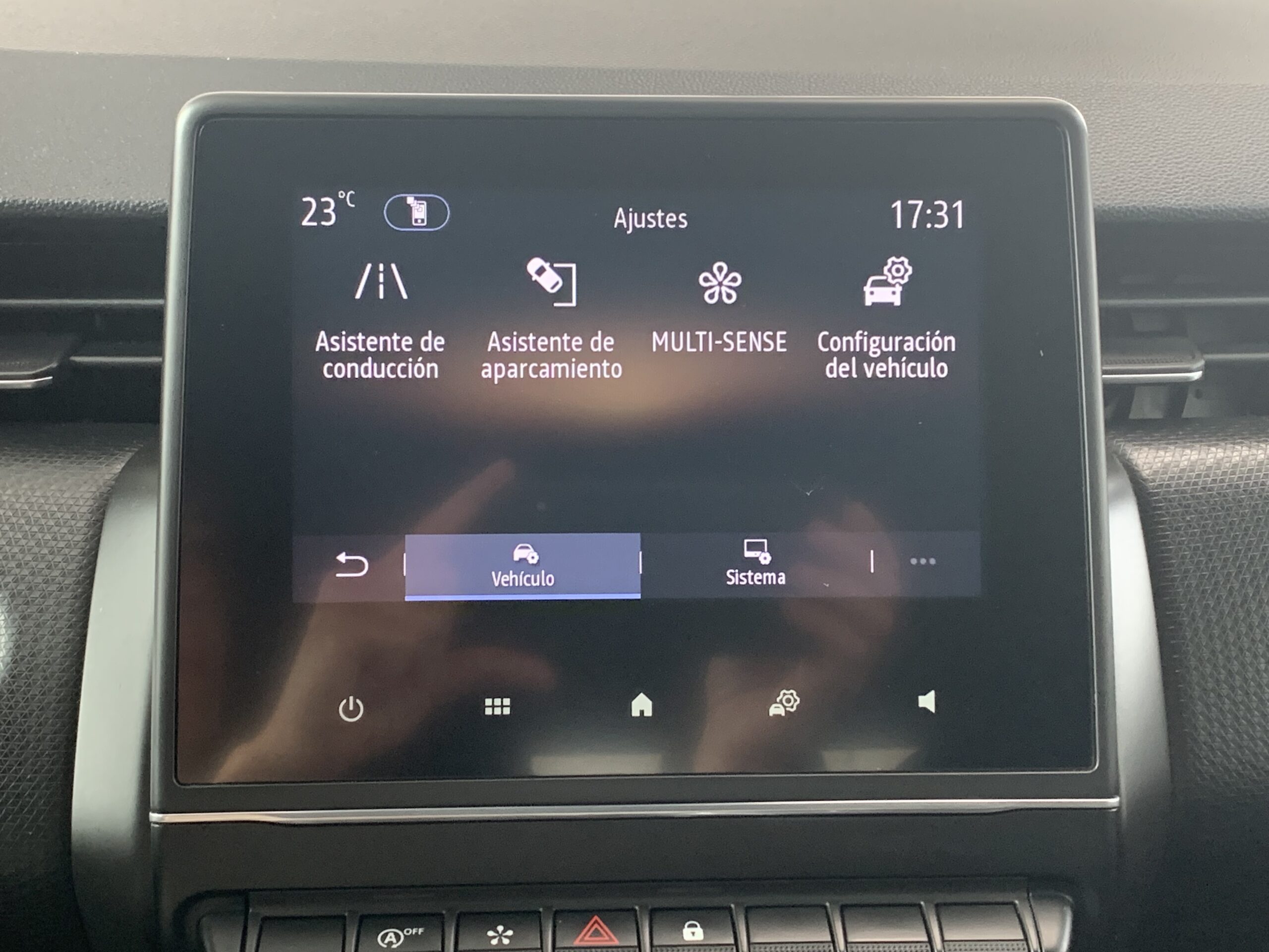 RENAULT CLIO ZEN TCE 90CV