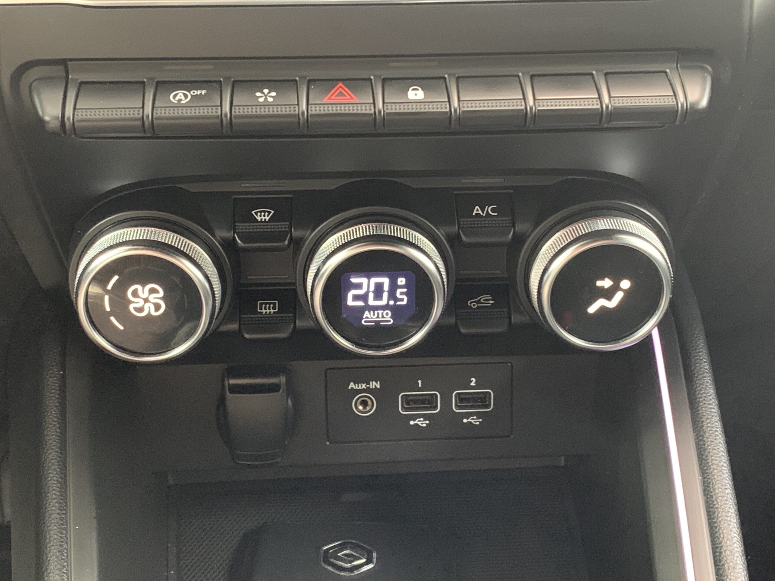 RENAULT CLIO ZEN TCE 90CV