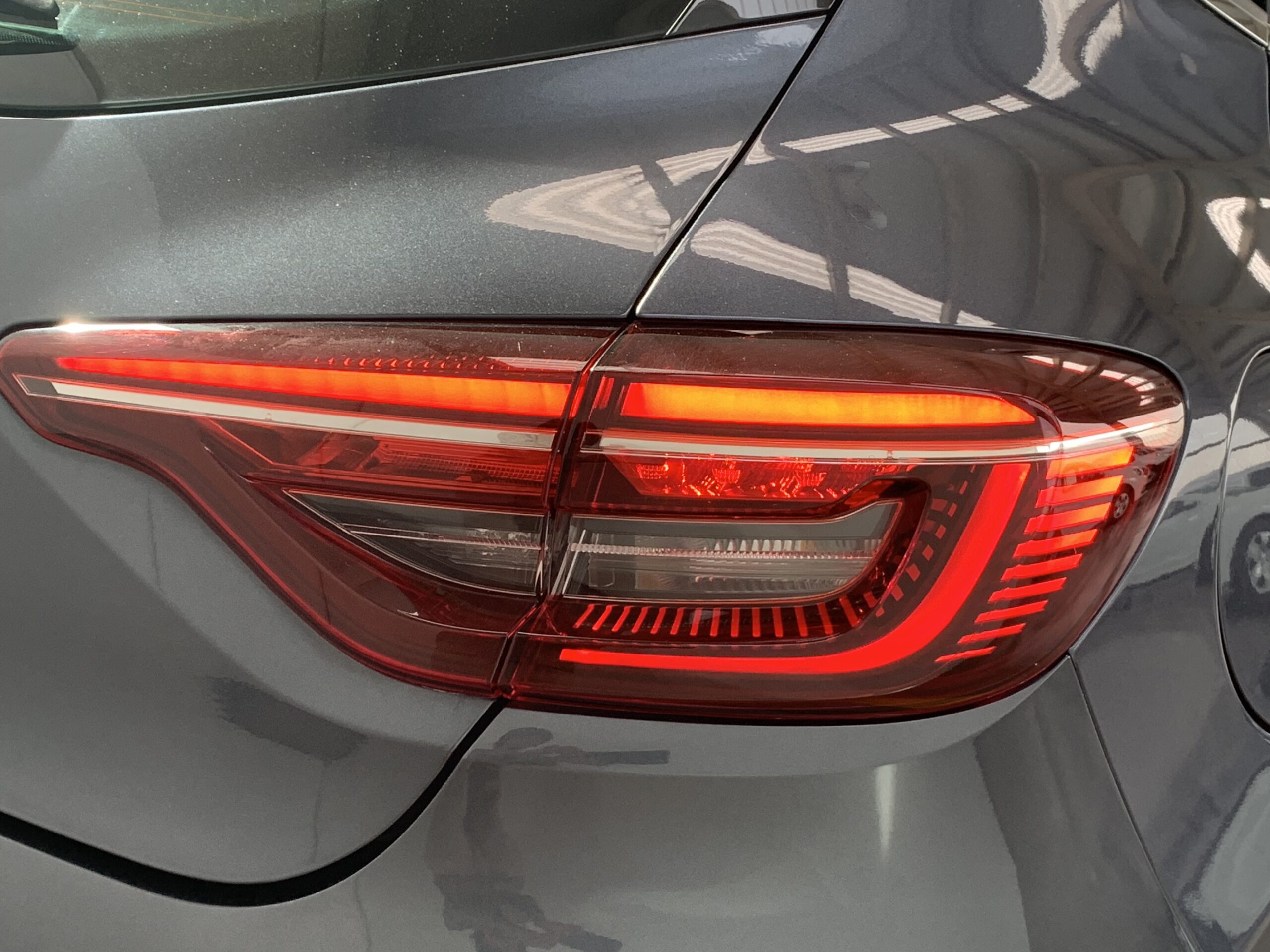 RENAULT CLIO ZEN TCE 90CV