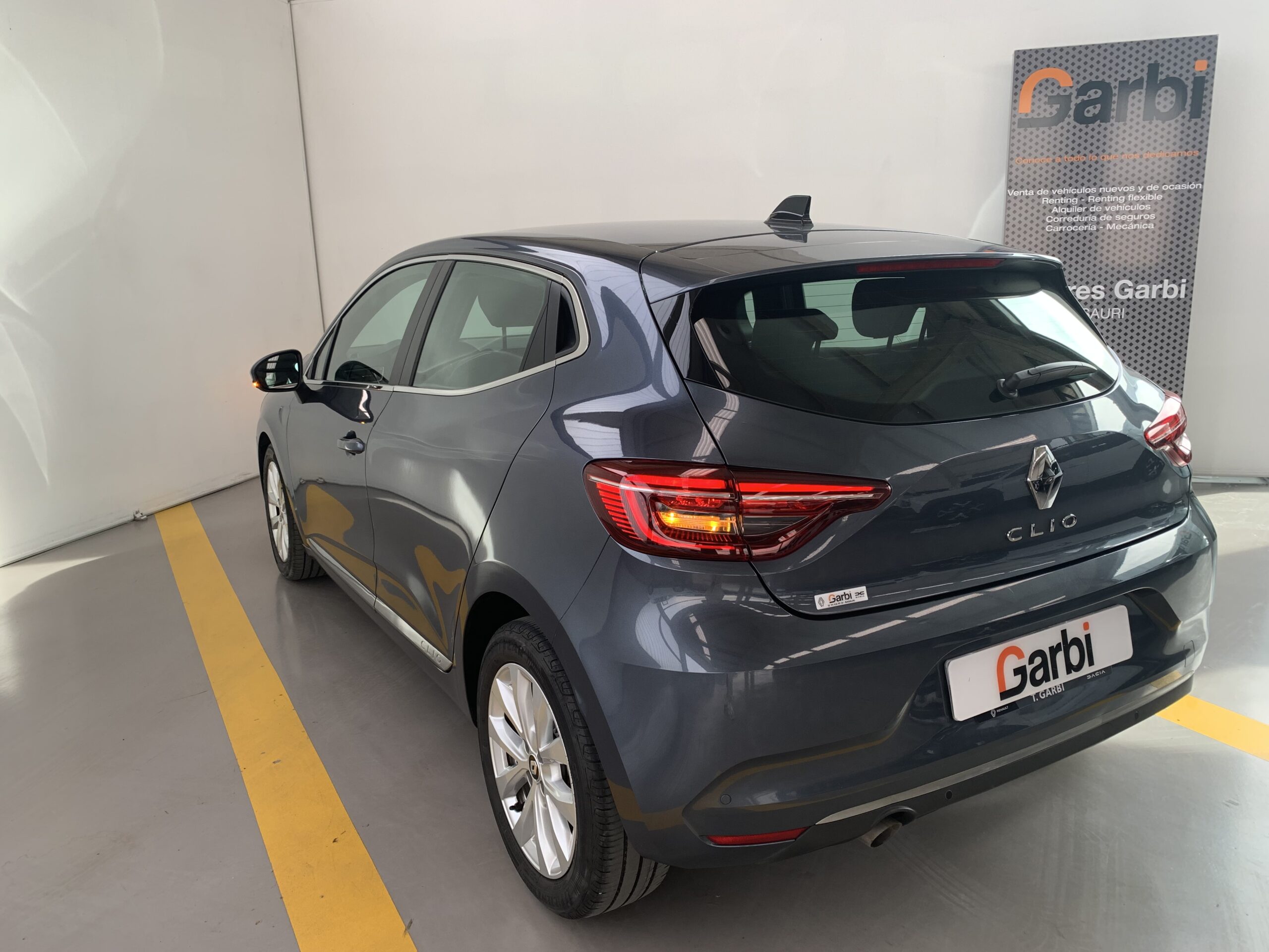 RENAULT CLIO ZEN TCE 90CV