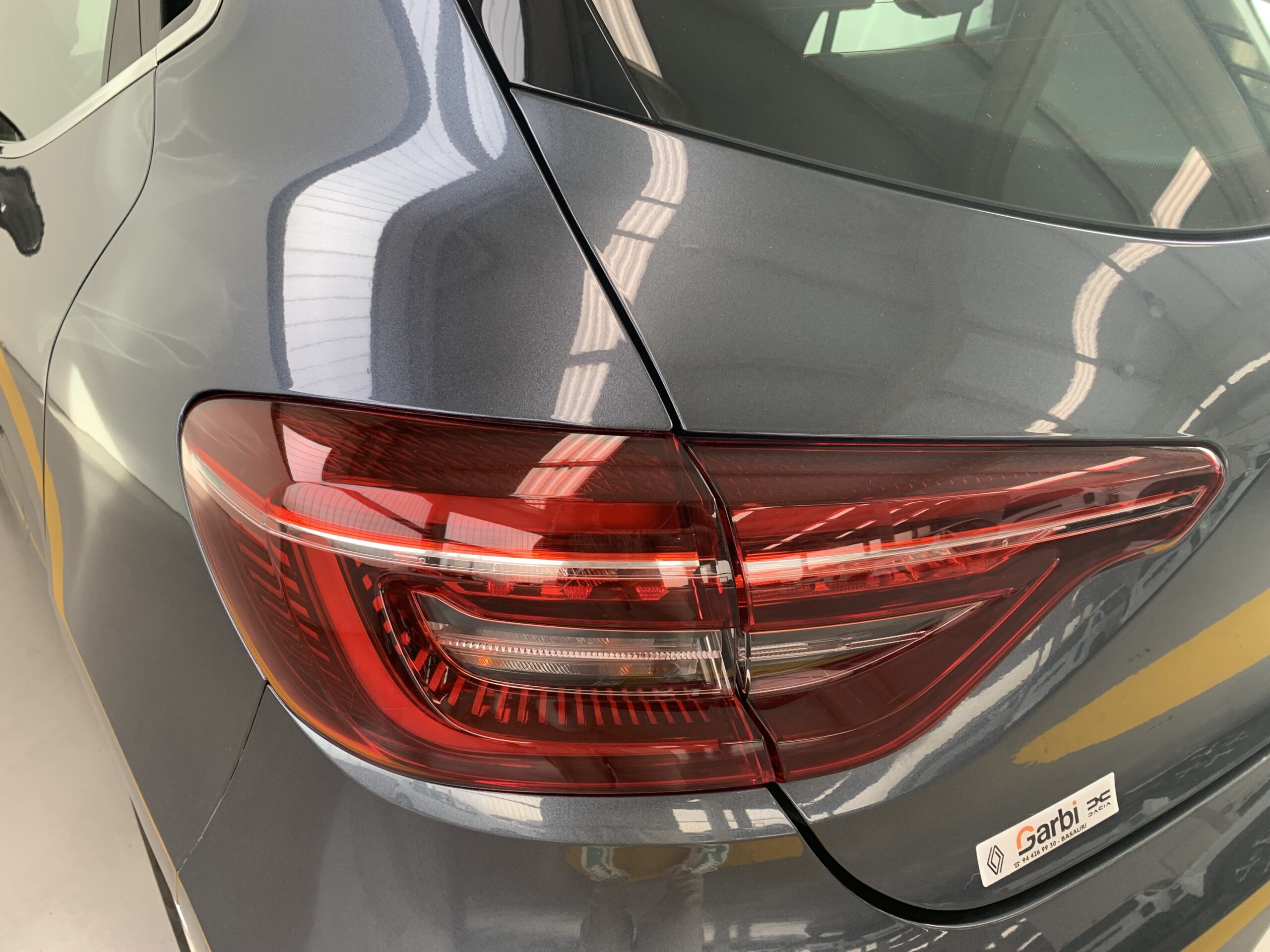 RENAULT CLIO ZEN TCE 90CV