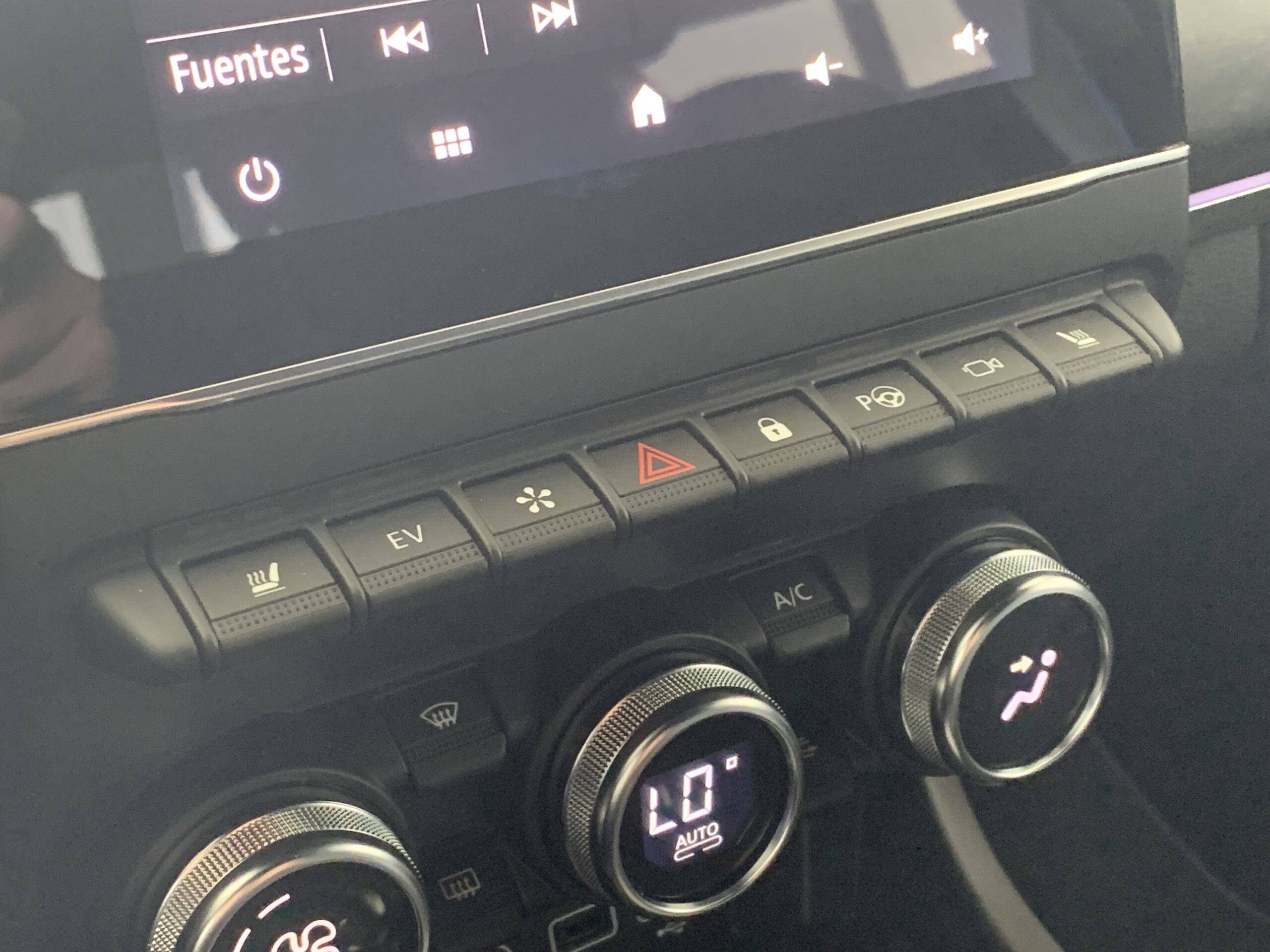 RENAULT ARKANA ESPIRIT ALPINE E-TECH FULL HYBRID 145CV + TECHO DE COLOR NEGRO + PACK PARKING PLUS