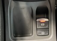 CLIO TECHNO TCE 140 CV + CARGADOR DE INDUCCIÓN + PACK EASY PARKING + PACK LIGHTING + PACK FULL SCREEN EASY LINK + RUEDA DE REPUESTO