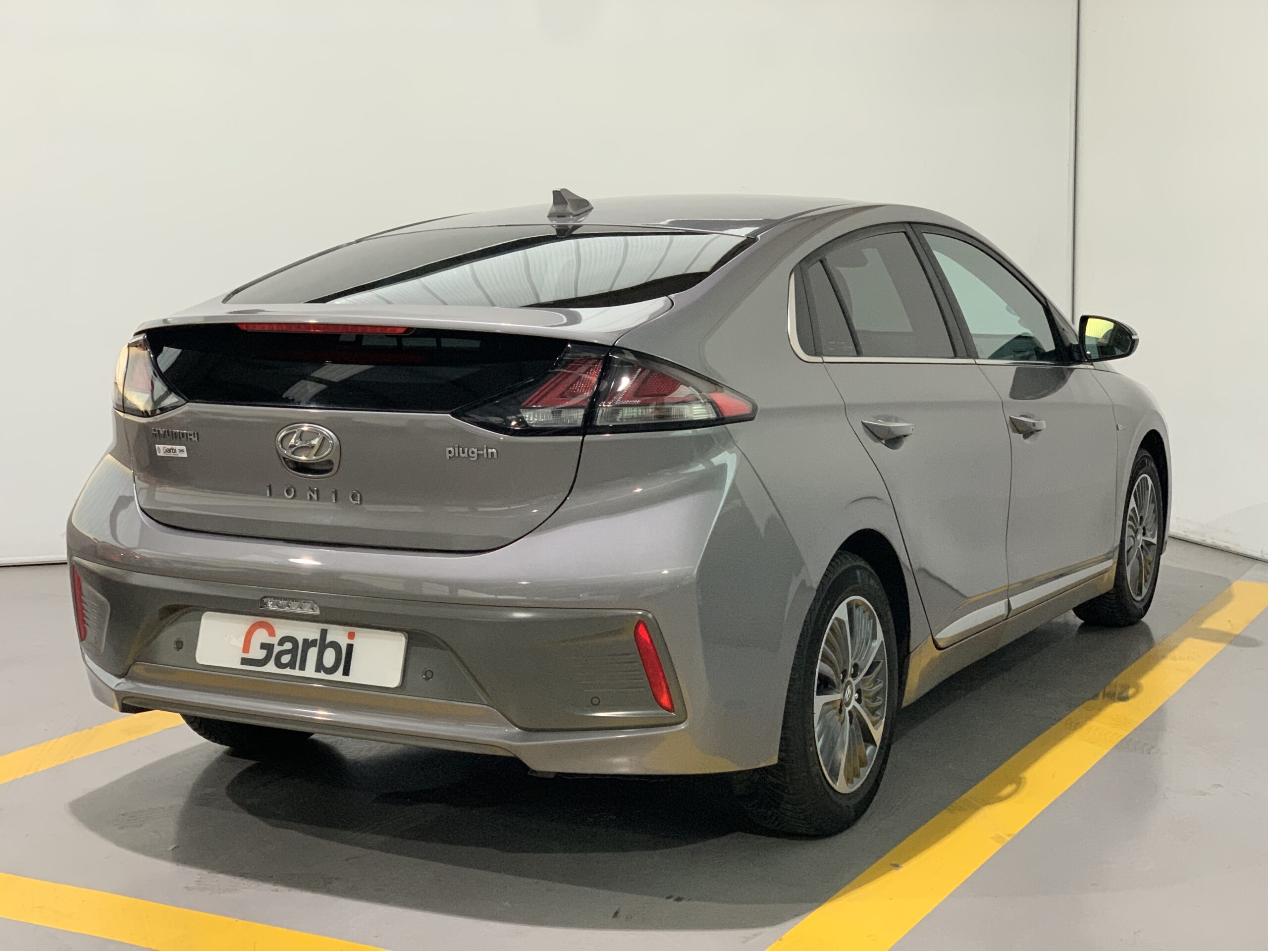 HYUNDAI IONIQ HIBRIDO ENCHUFABLE STYLE 141CV